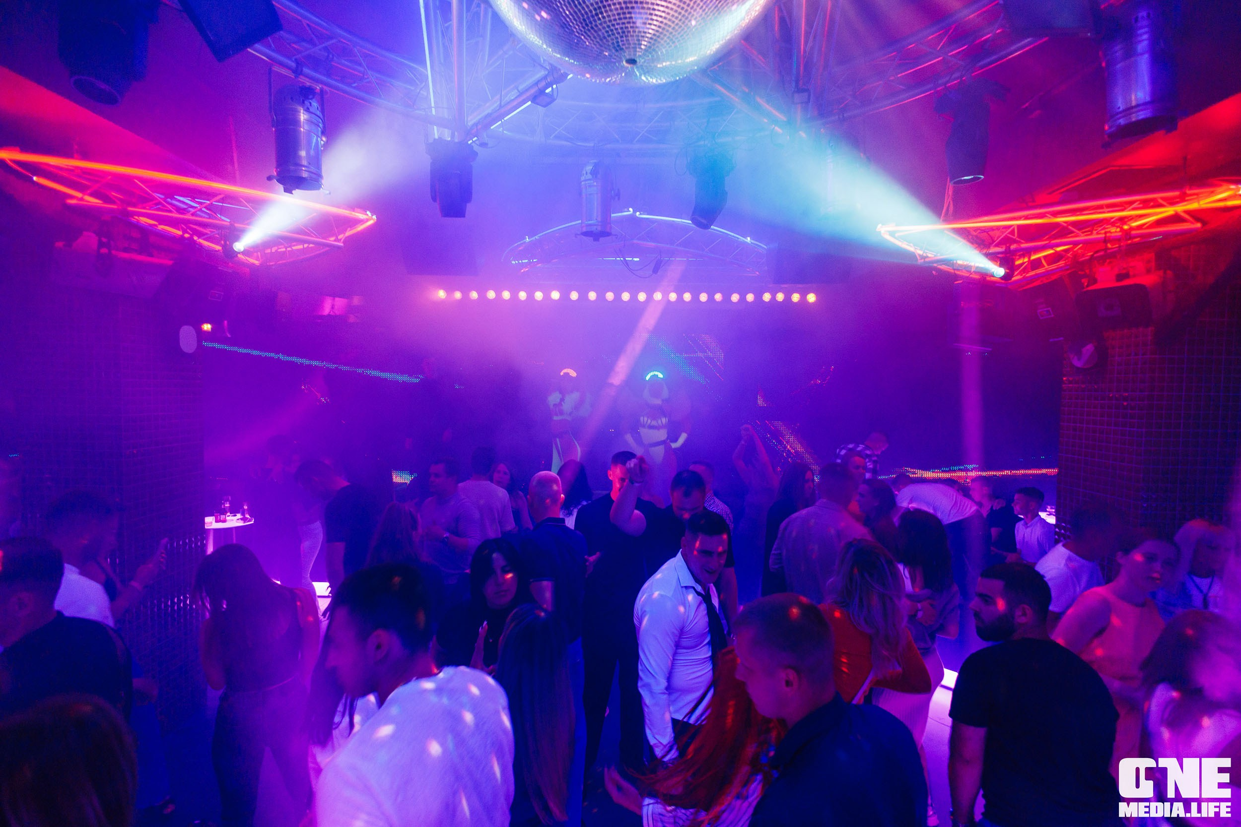 Фоторепортаж из РК Планета. One Media Life: фоторепортажи, фотоотчеты с мероприятий и заведений