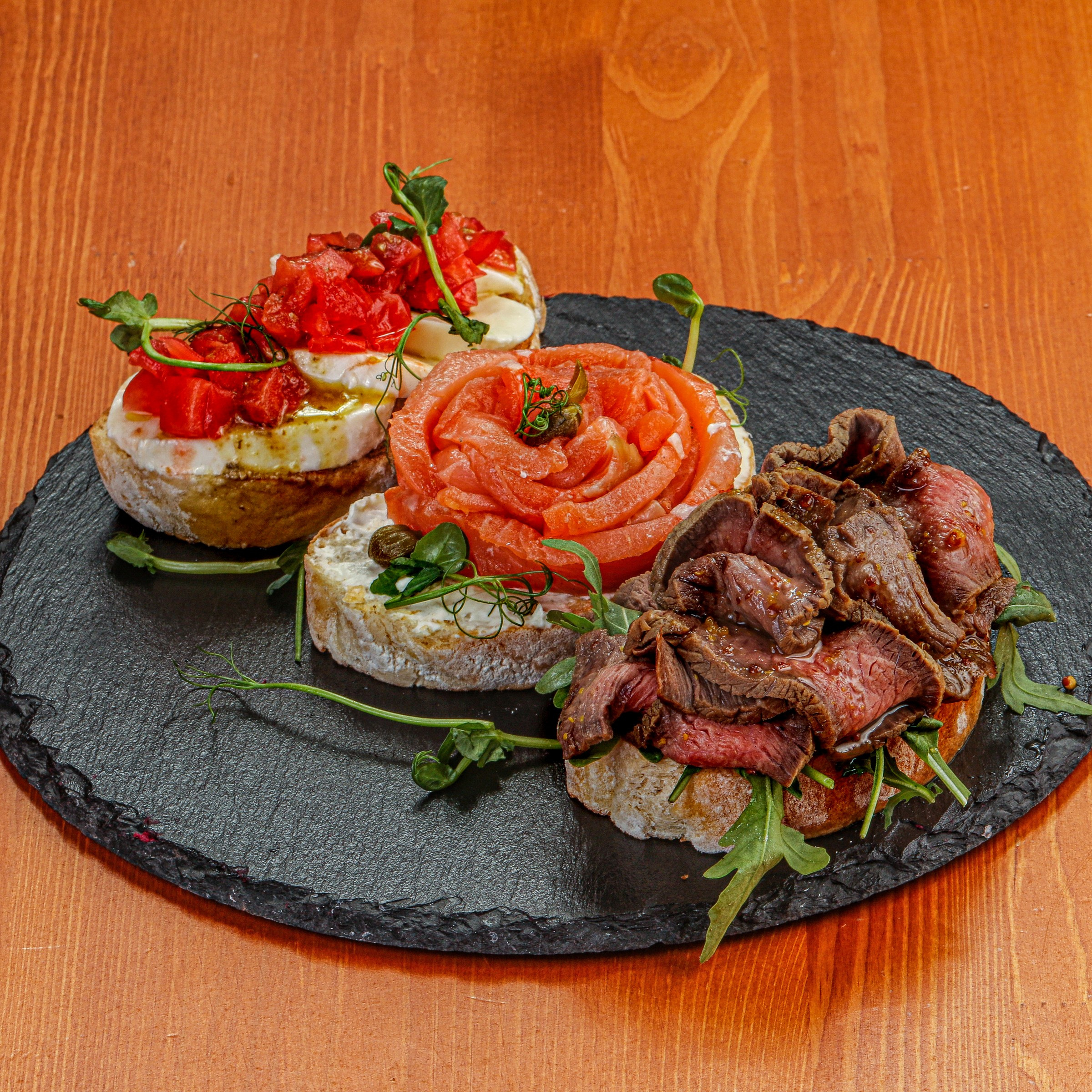 Фотосъемка блюд европейской кухни. Заказ по тел.: +7 (906) 006-90-22. Фуд-фотограф Андрей Старостин — съемка еды в Москве. 9000 руб. в час