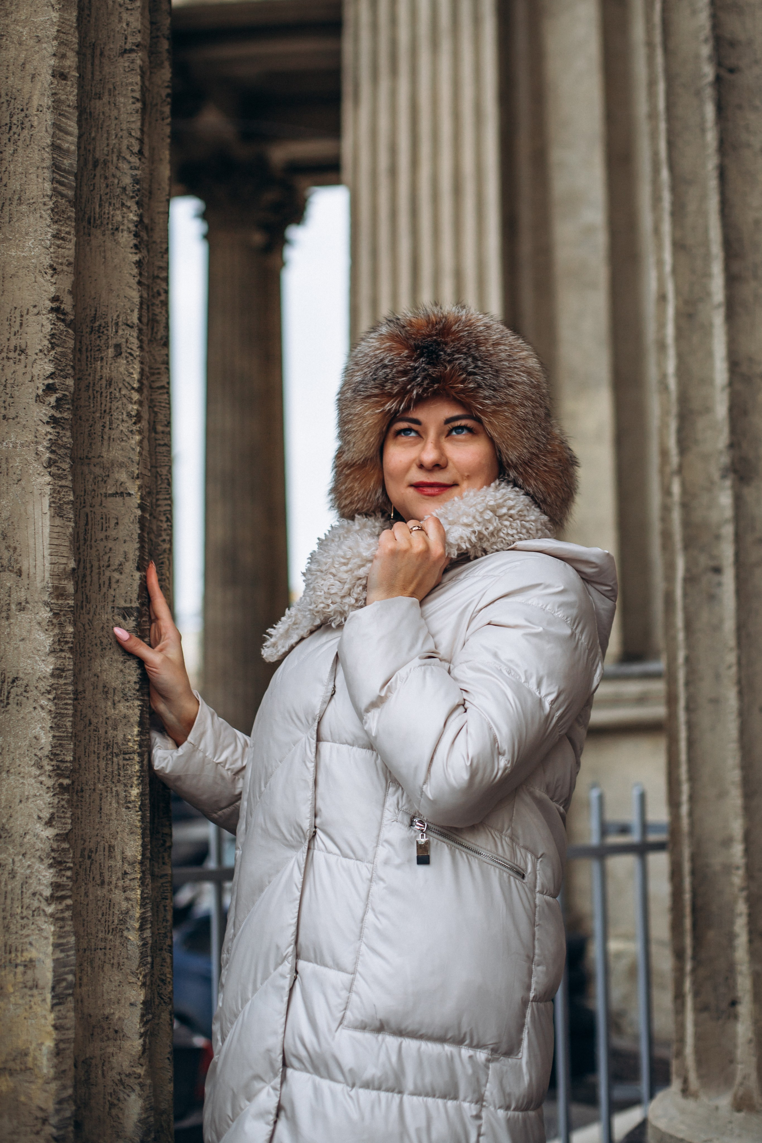 Анастасия в феврале. Фотопрогулка в Петербурге. Индивидуальный и семейный фотограф в Санкт-Петербурге