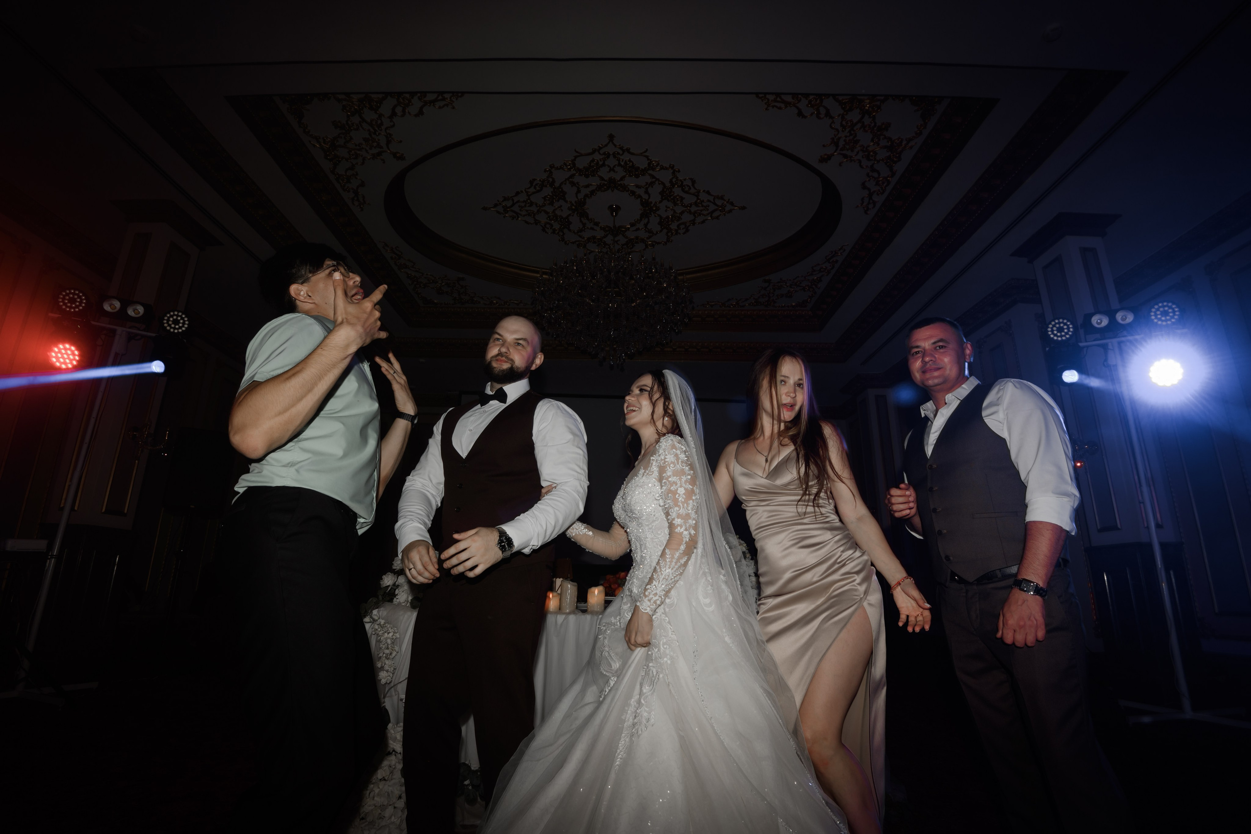 V & D. Свадебный фотограф в г. Астрахань. Так же выезжаю в другие города