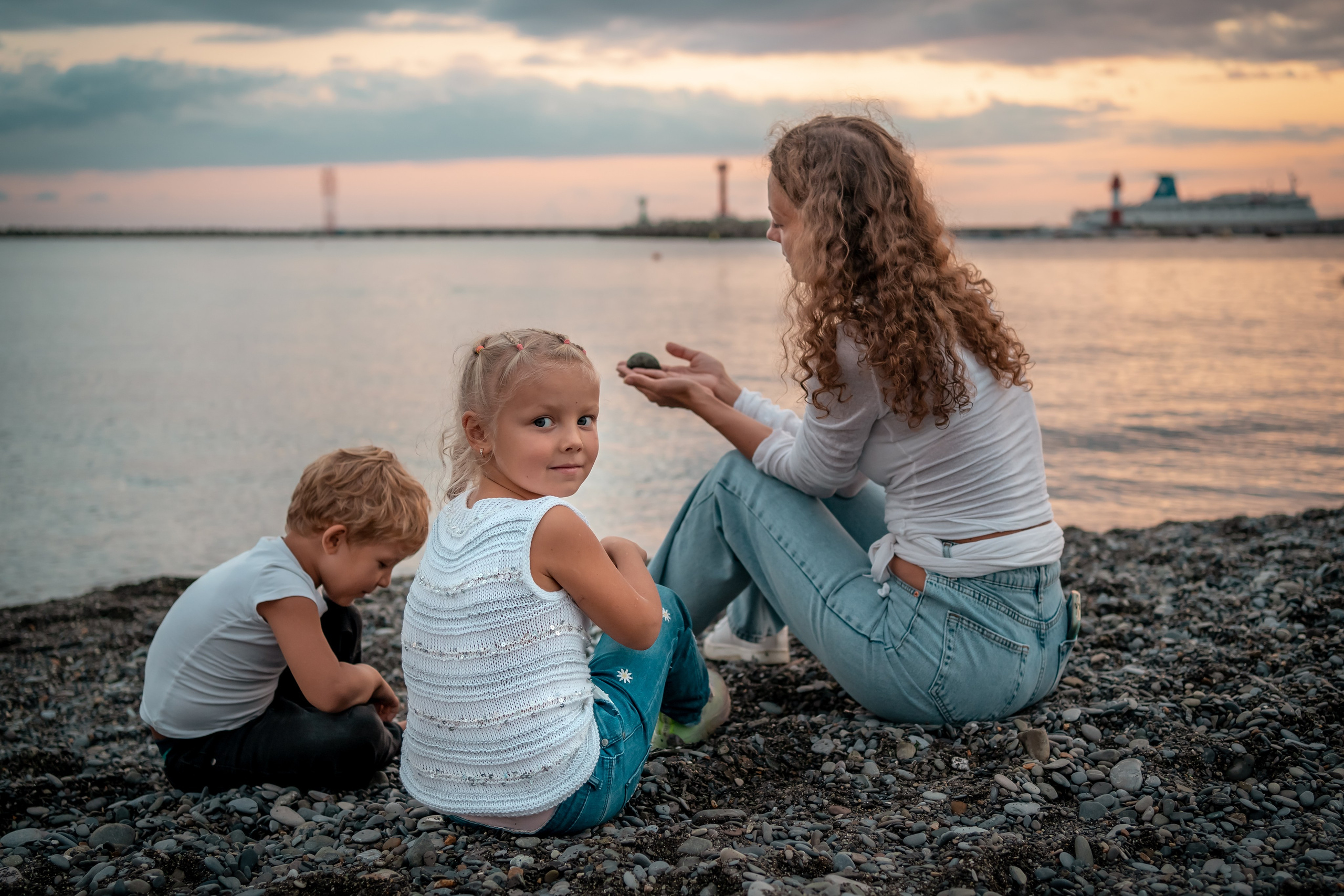 День с семьей, Сочи. Семейный фотограф Варвара Сорока в городе Москве