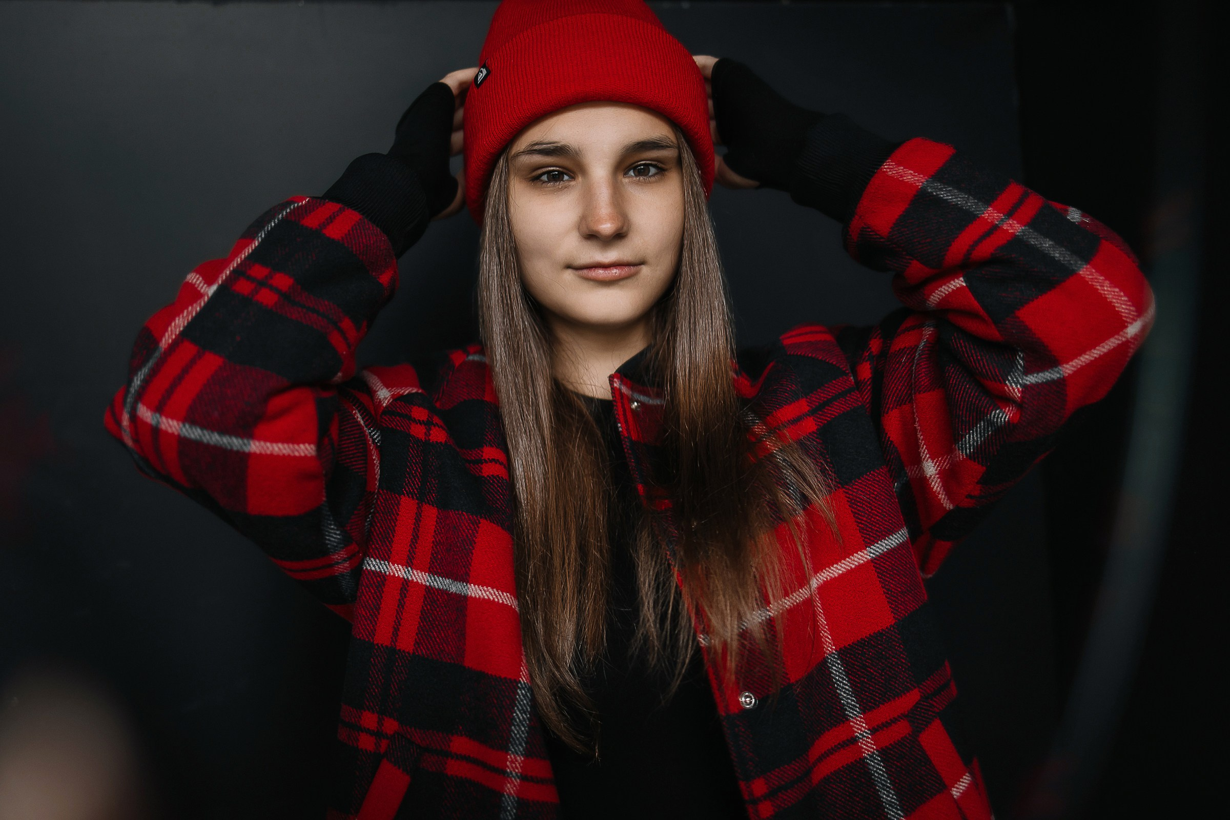 Катя в красном. Семейный, женский и детский фотограф Татьяна Колобаева