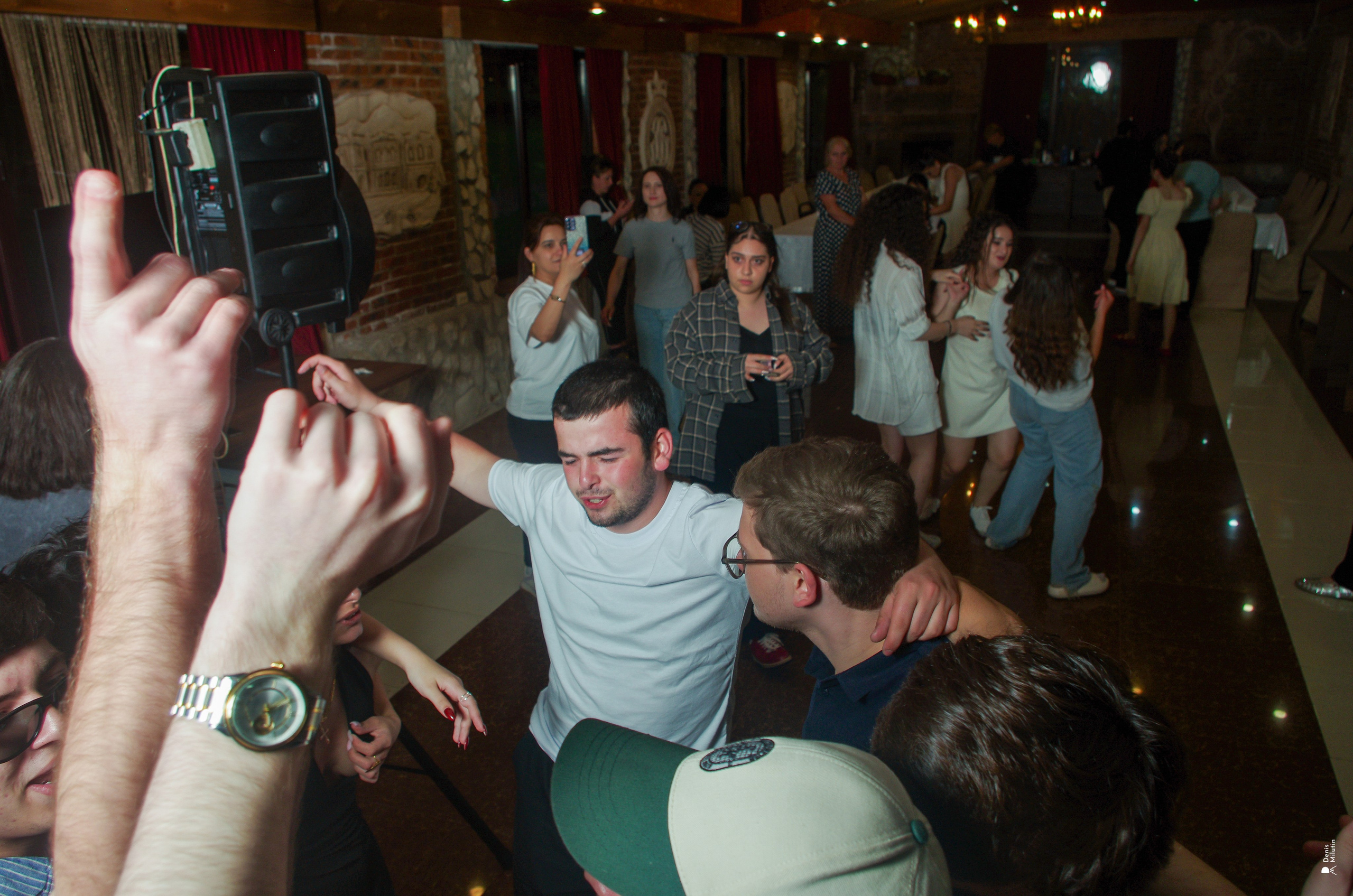 Хони. Портретный фотограф Денис Милютин