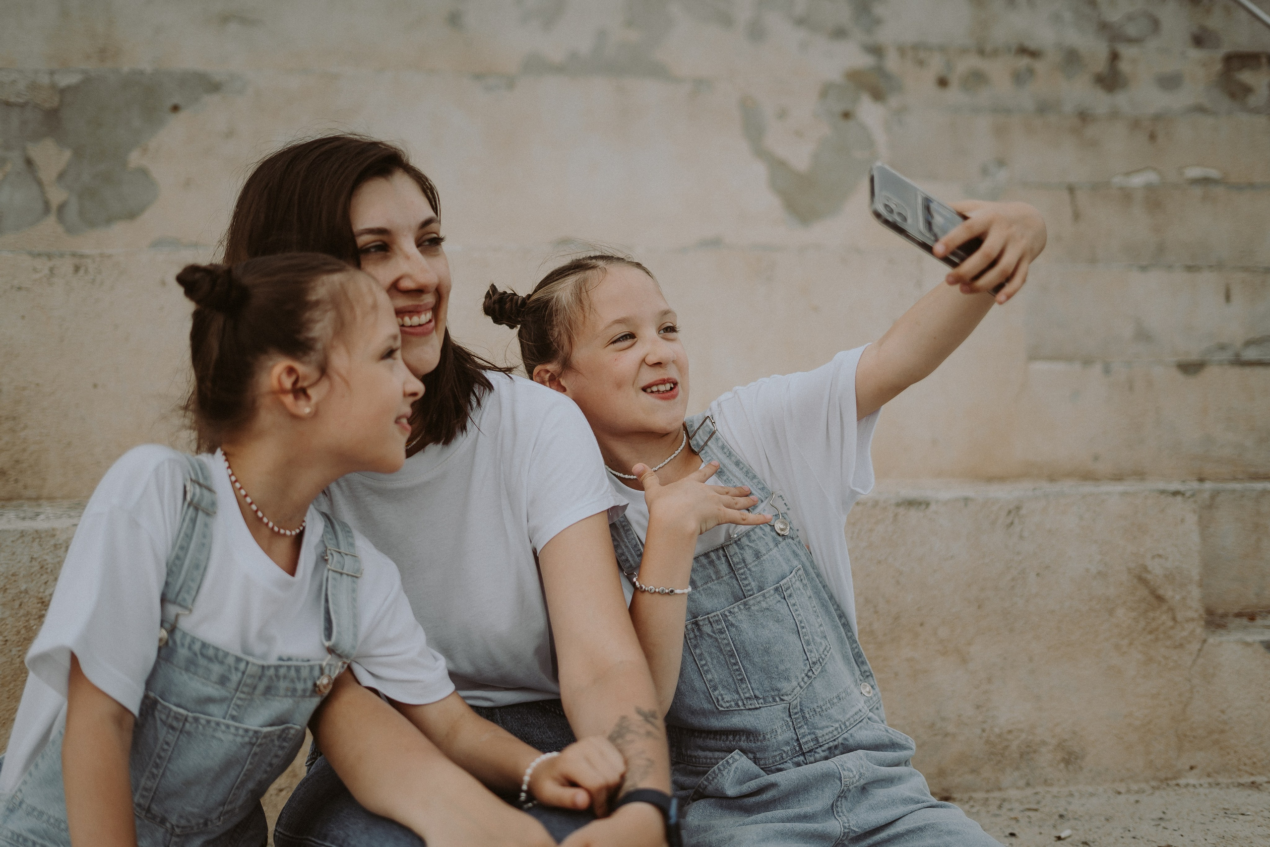 Летняя фотосессия близняшек. Фотограф сахалин