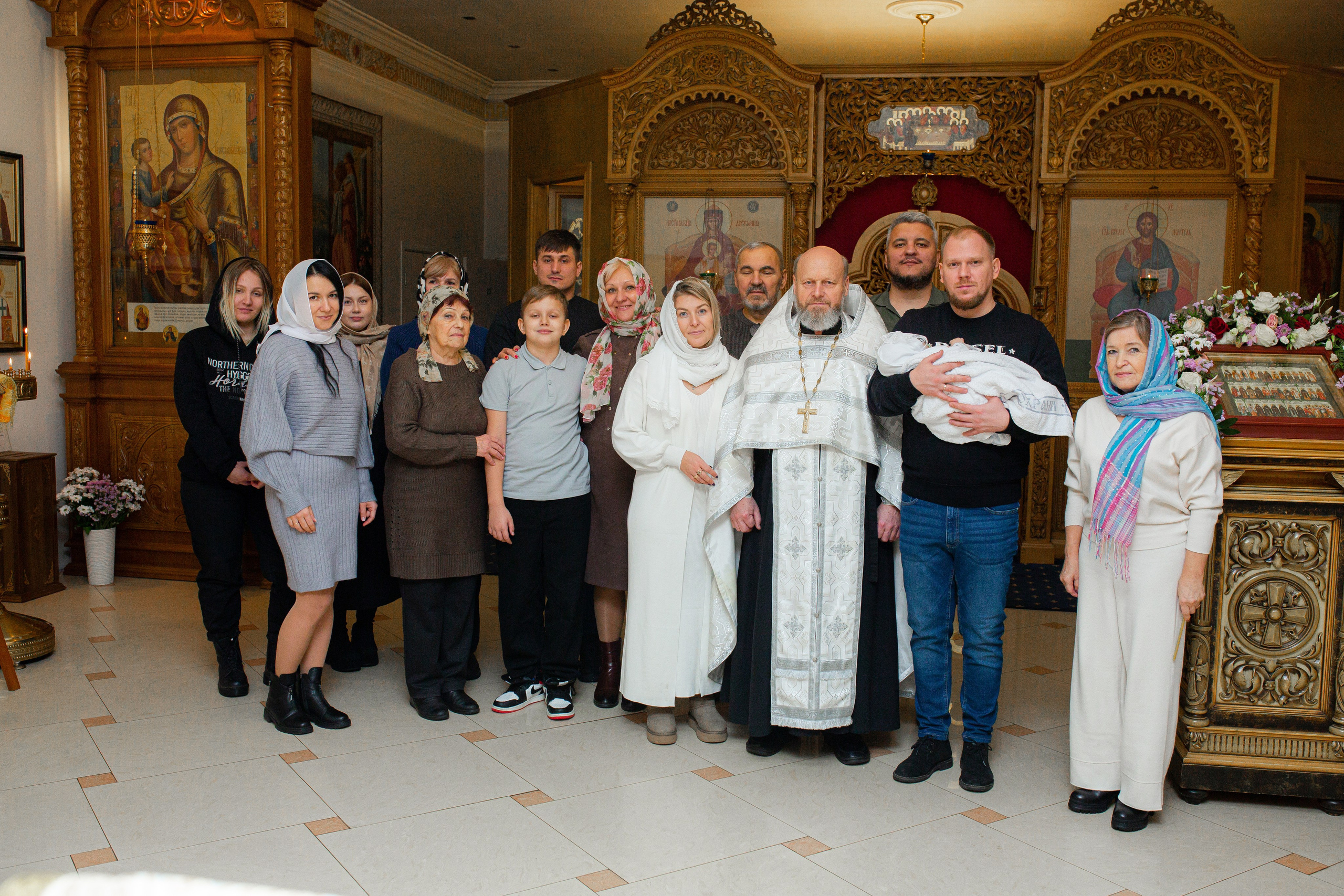 Домовая церковь Иерусалимской иконы Божией Матери м. Домодедовская. Свадебный и семейный фотограф