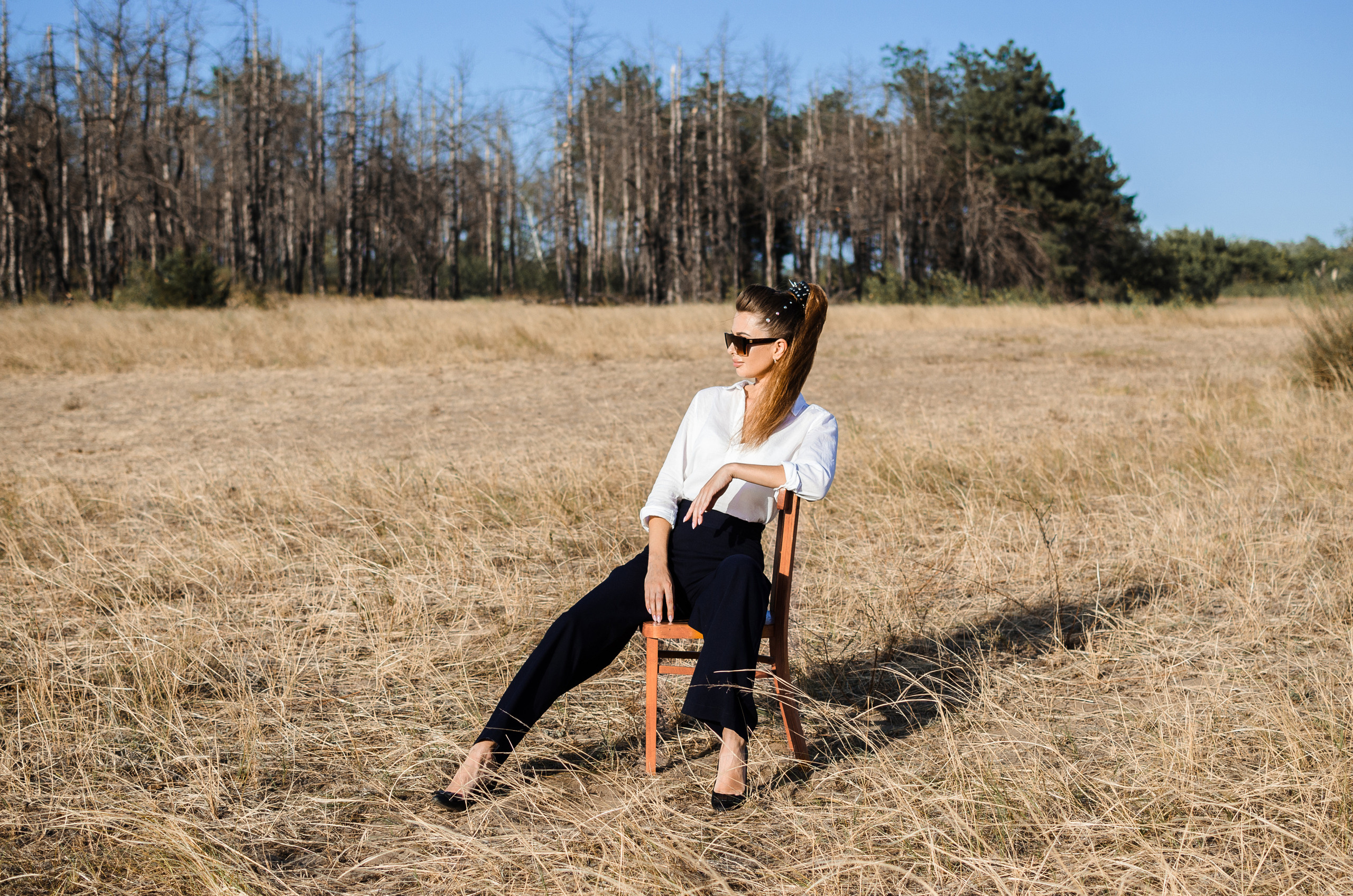 Фотосессия девушки в сирени. Фотограф в Каменске-Шахтинском Ольга Сагал