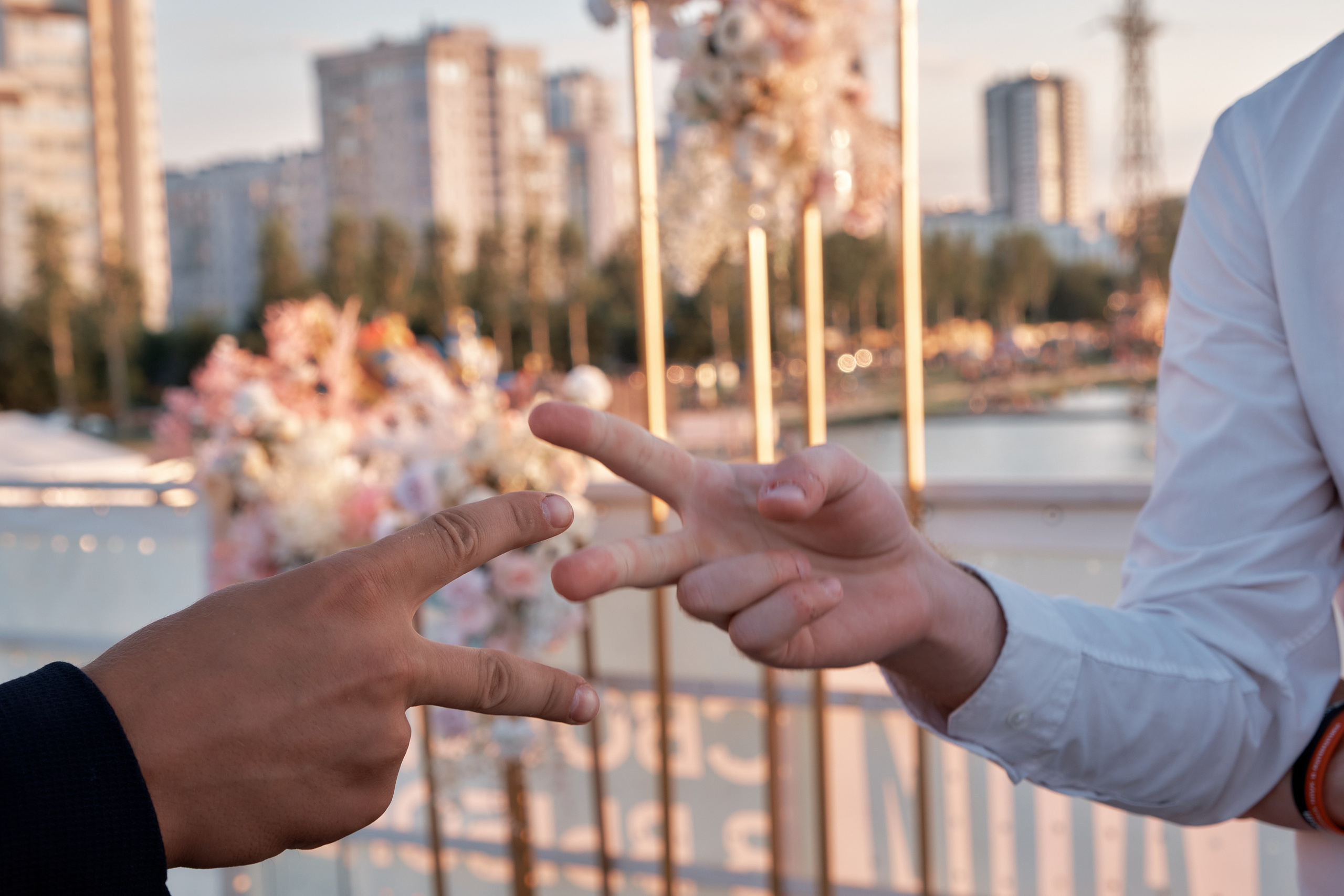 Яхта парус. Свадьба. Свадебный и портретный фотограф в Екатеринбурге Александр Блюденов