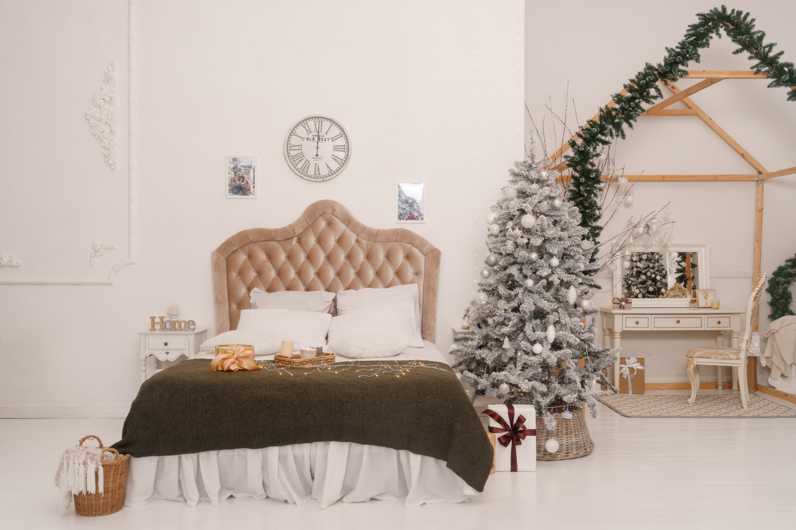 Фотостудии с новогодним интерьером 2024-2025. Детский и семейный фотограф в Екатеринбурге