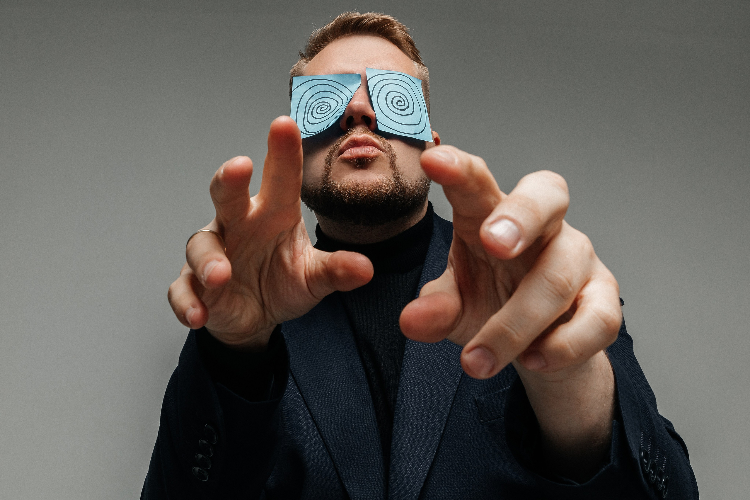 Денис бизнес портрет. Фотограф в Москве Дмитрий Жарков