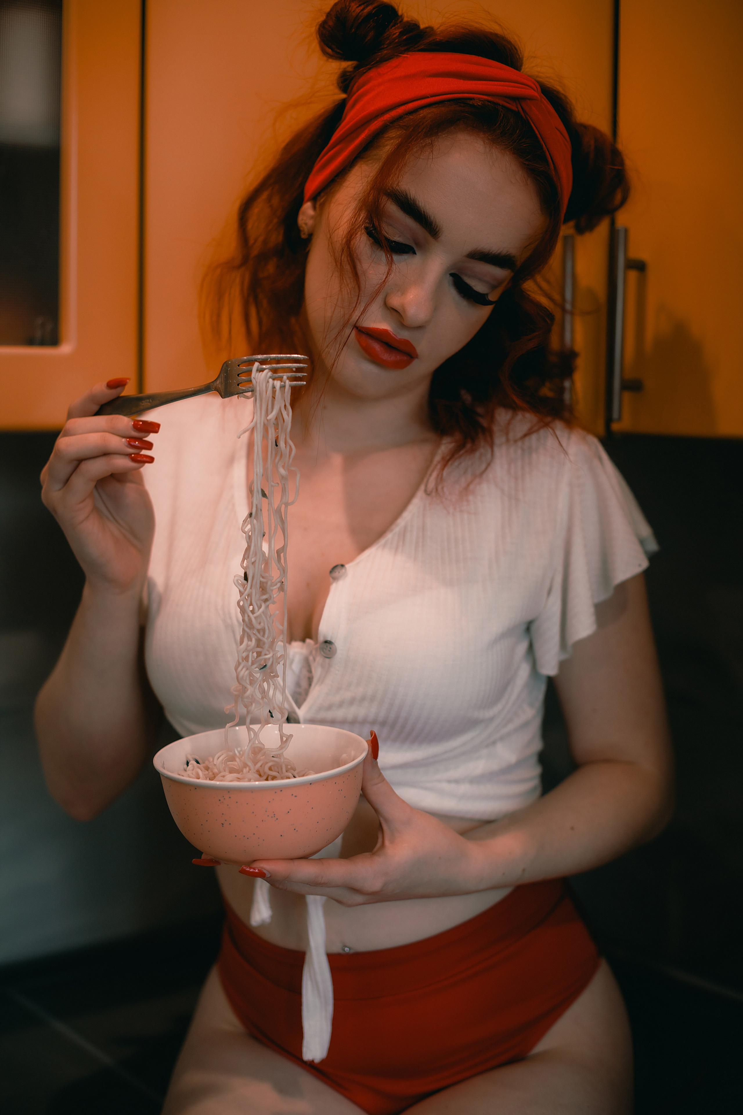 Ню и будуар. Фотограф Эльвина Серафимова