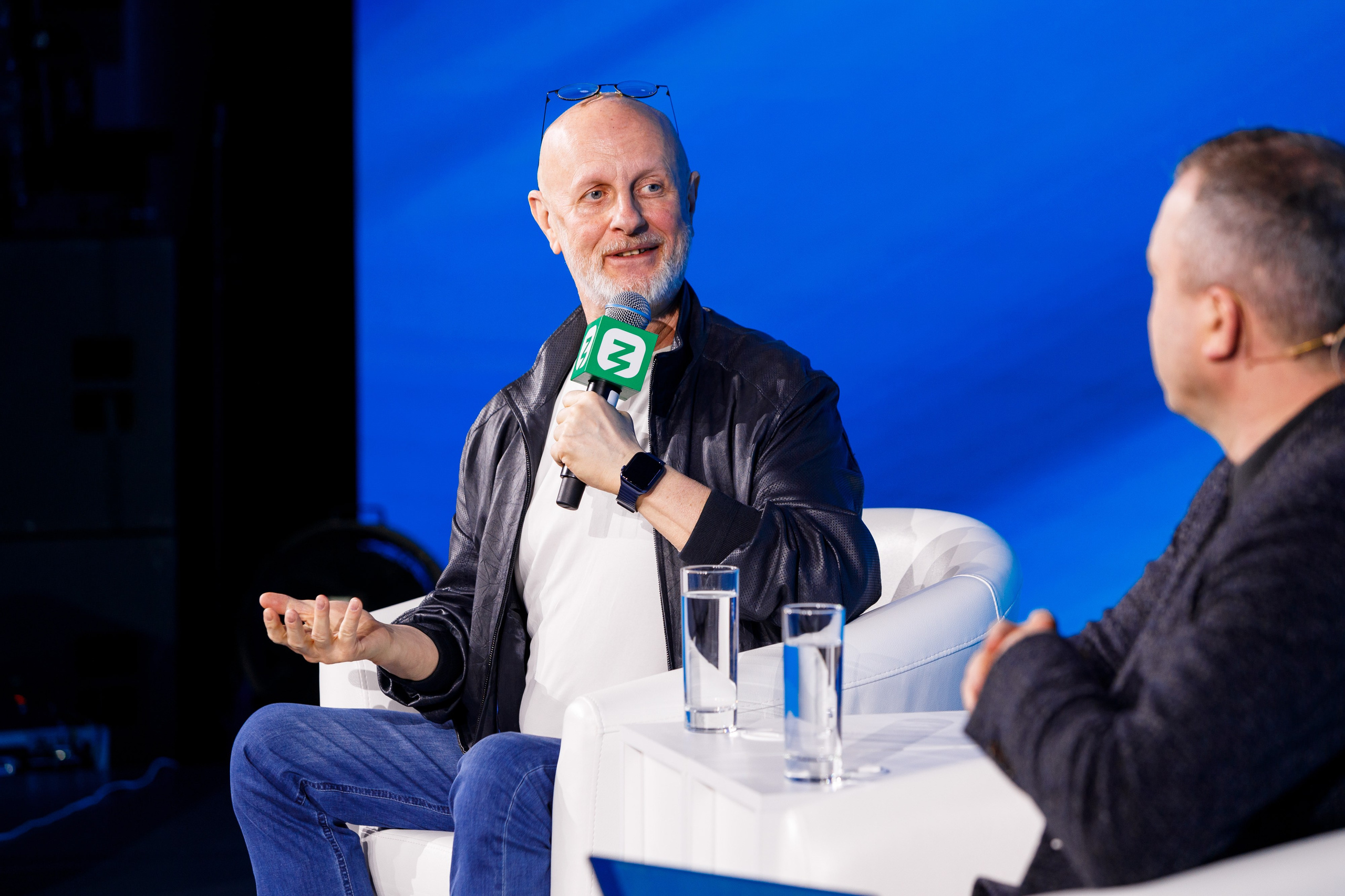 Всемирный фестиваль молодёжи 2024 в России. Репортажный фотограф в Москве, Сочи и Санкт-Петербурге