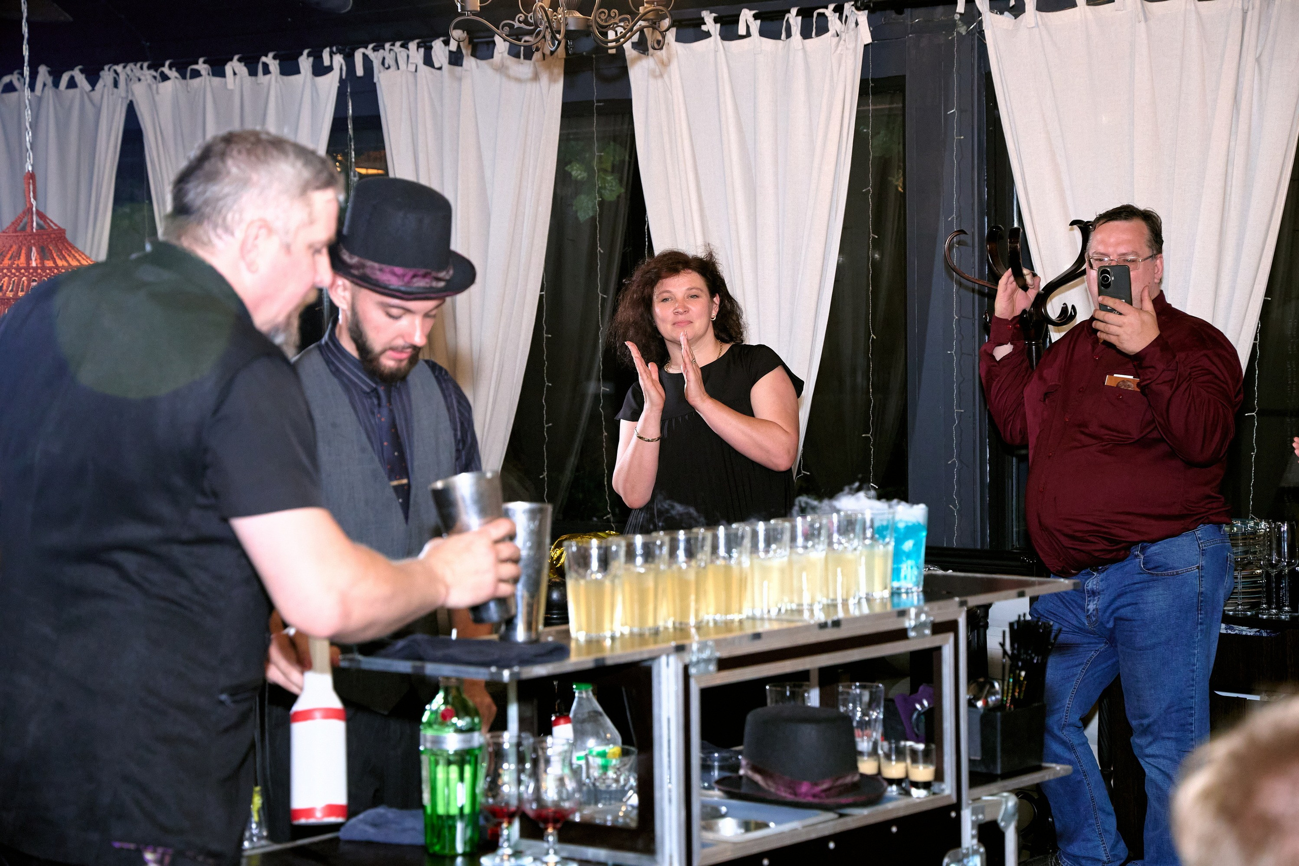 Выпускной 35 Сош. Фотограф Выпускные альбомы Таганрог Сергей Коробченко