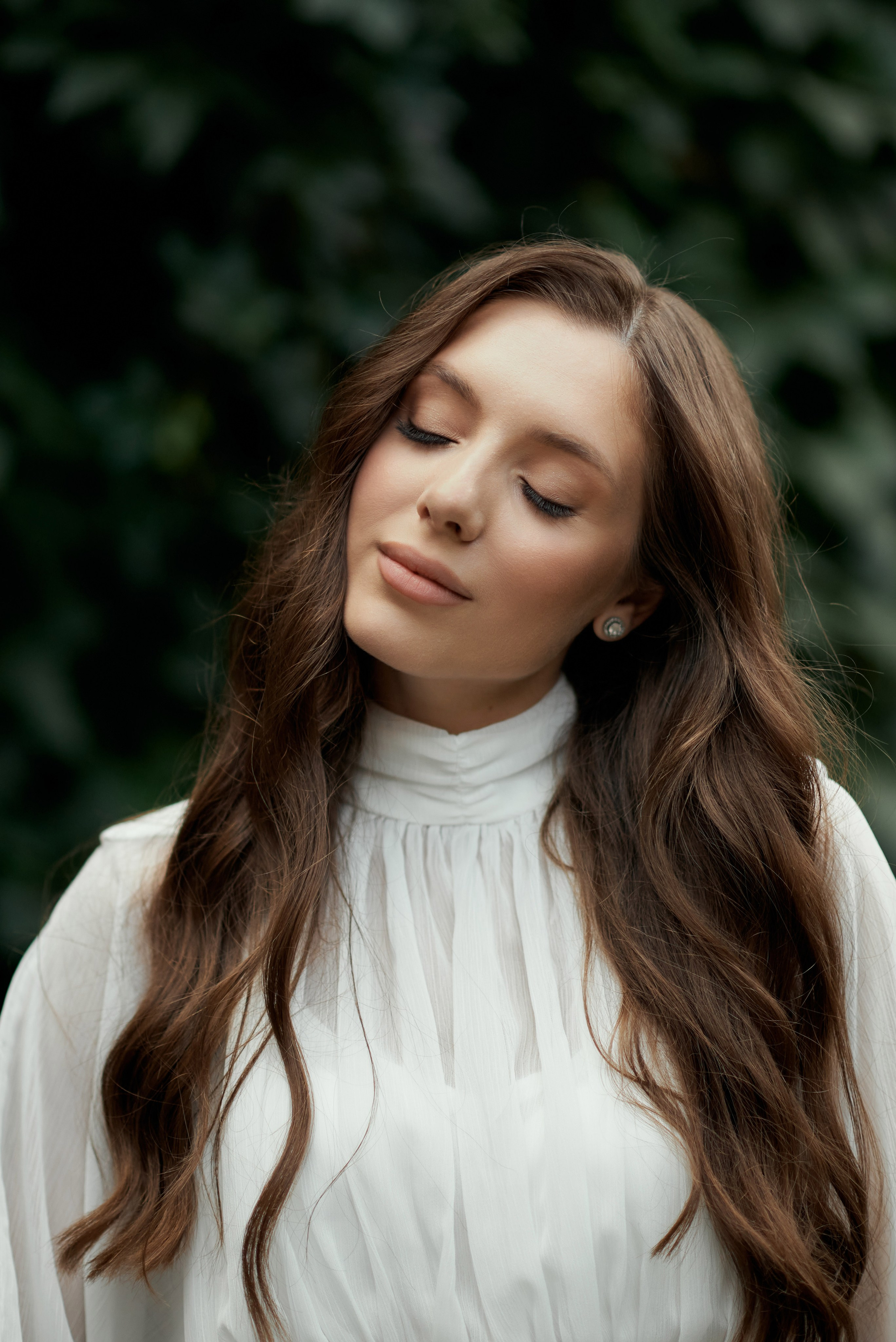 Плющевая стена. Свадебный фотограф Александр Браво