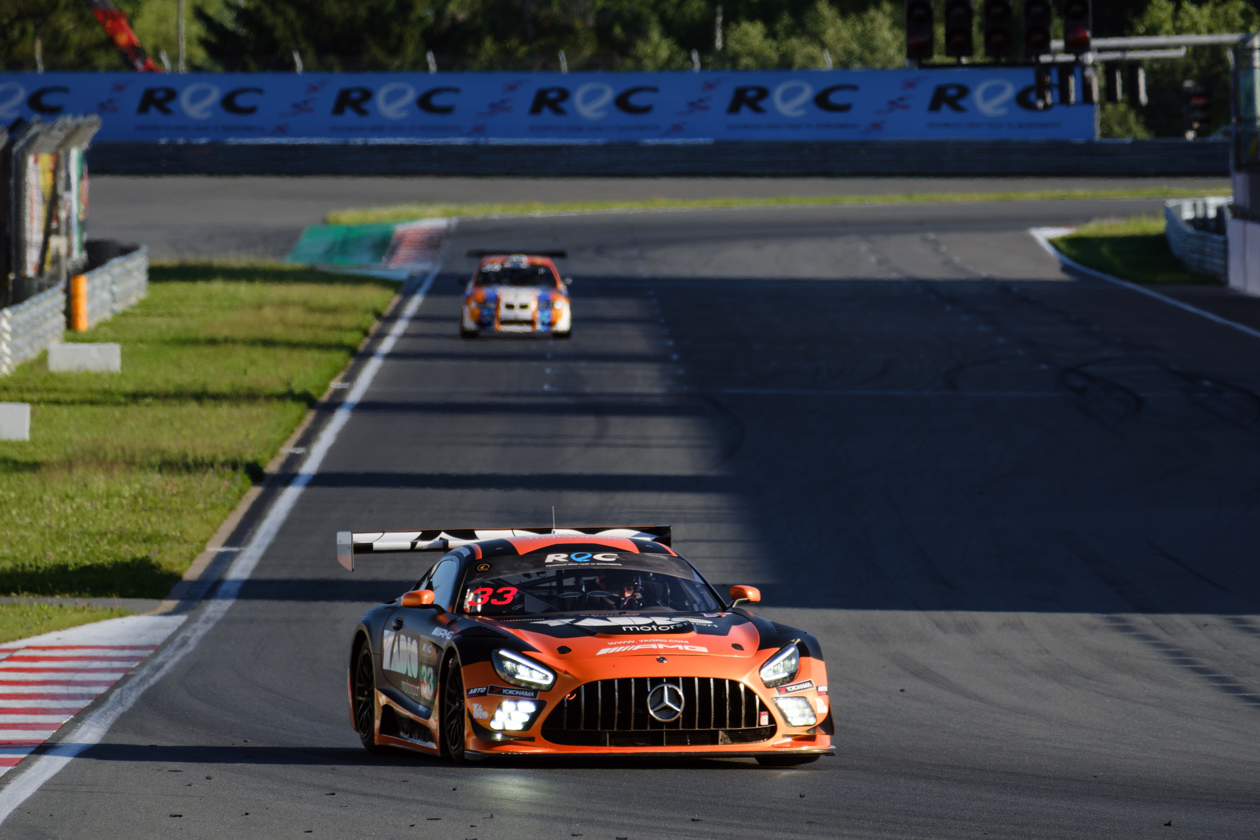 Российская серия гонок на выносливость. Авто и мотоспорт — фотограф Антон Медведев iCoguar