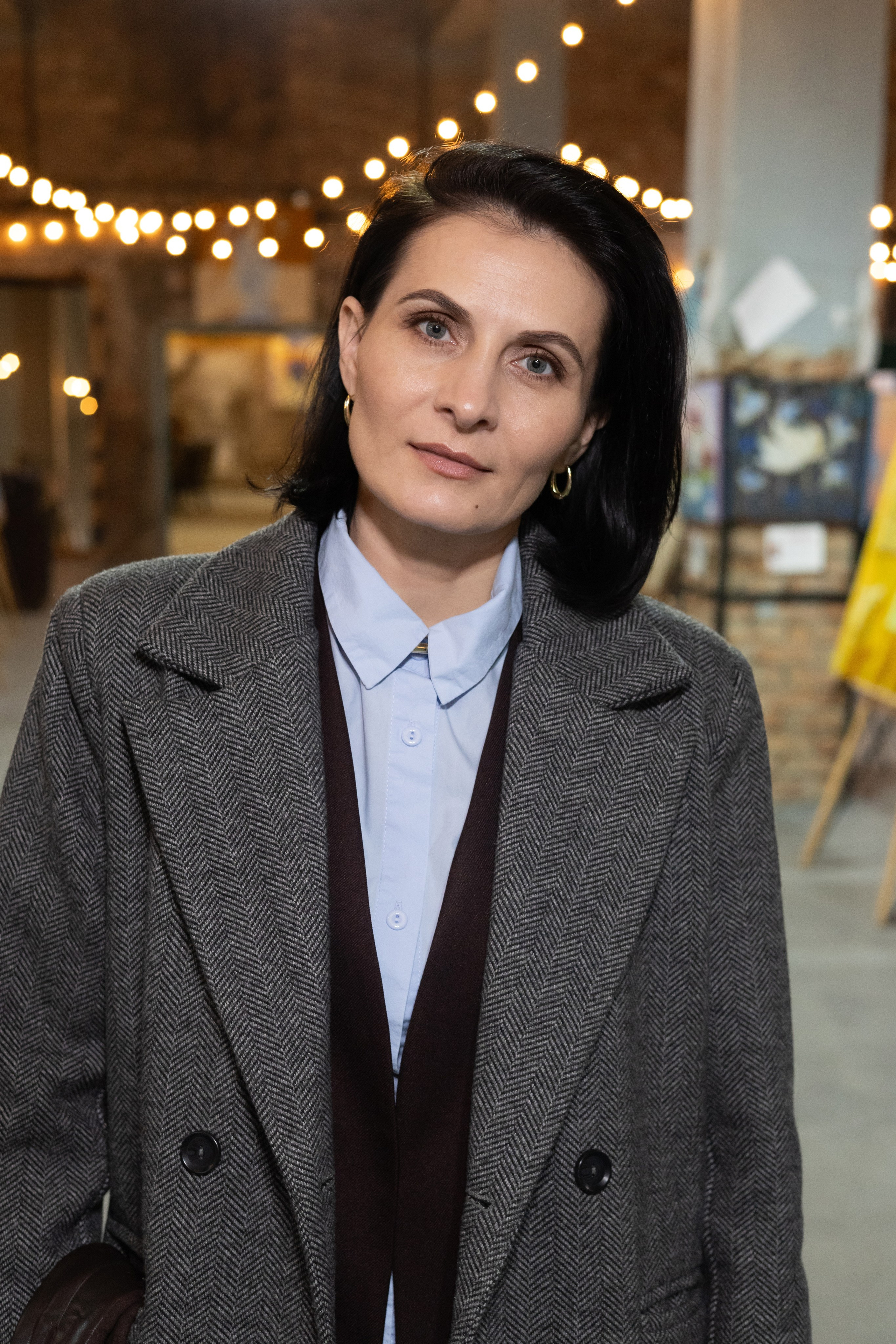 Выставка «АНГЕЛЫ МИРА». Фотограф Красноярск съемки лавстори, фотосессия в студии, портретная съемка, творческие фотосессии