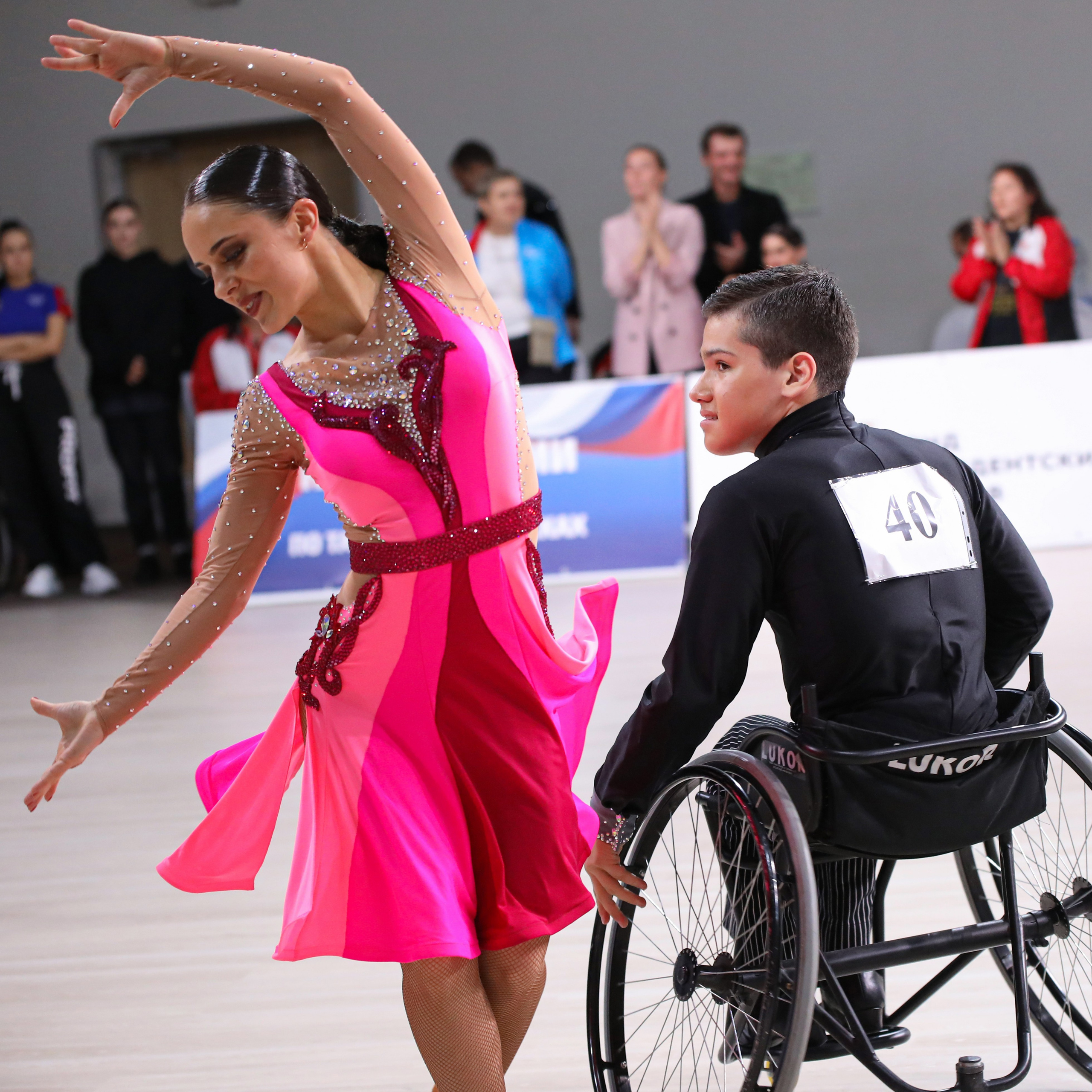 Танцы на колясках. Спортивный фотограф в Санкт-Петербурге Наталья Ксенофонтова