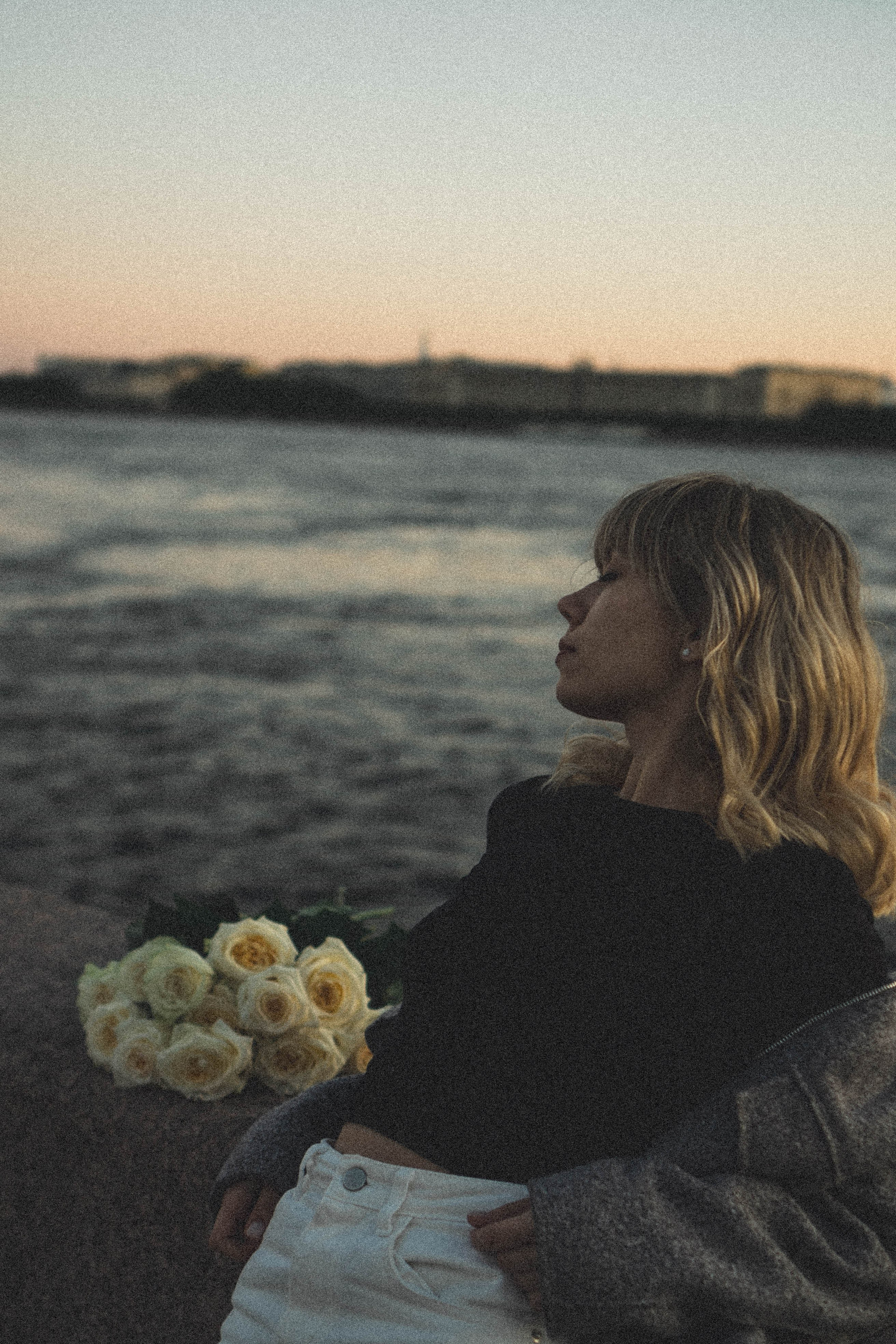 ПРОГУЛКА ПО ГОРОДУ В БЕЛЫЕ НОЧИ (другой вариант). Профессиональный фотограф, Санкт-Петербург — Виктория Богомолова