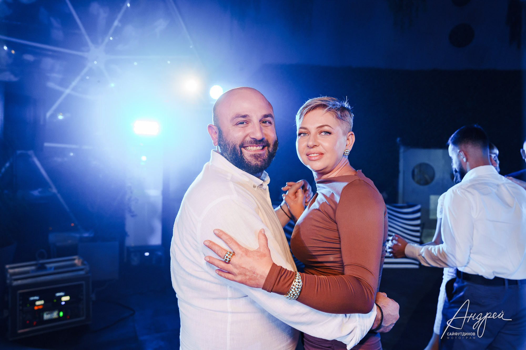 Фотоотчёт и бэкстейдж свадебной фотосессии. Свадебный и семейный фотограф в Ростове-на-Дону. Андрей Сайфутдинов