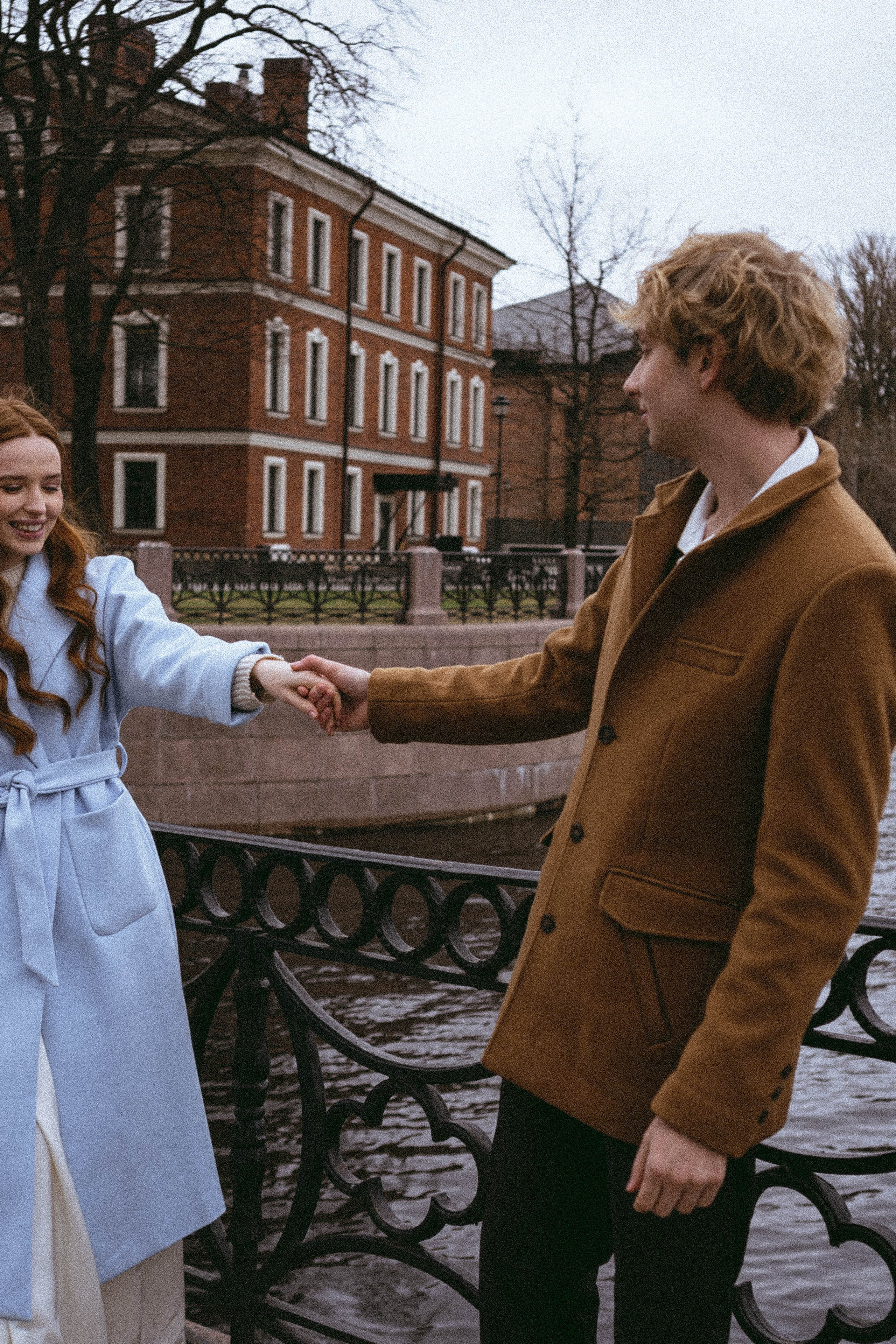 СВАДЕБНАЯ ПРОГУЛКА ПО ПЕТРОГРАДКЕ ВЕСНОЙ (ФОТОСЕССИИЯ ПАРЫ СВАДЕБНАЯ). Профессиональный фотограф, Санкт-Петербург — Виктория Богомолова