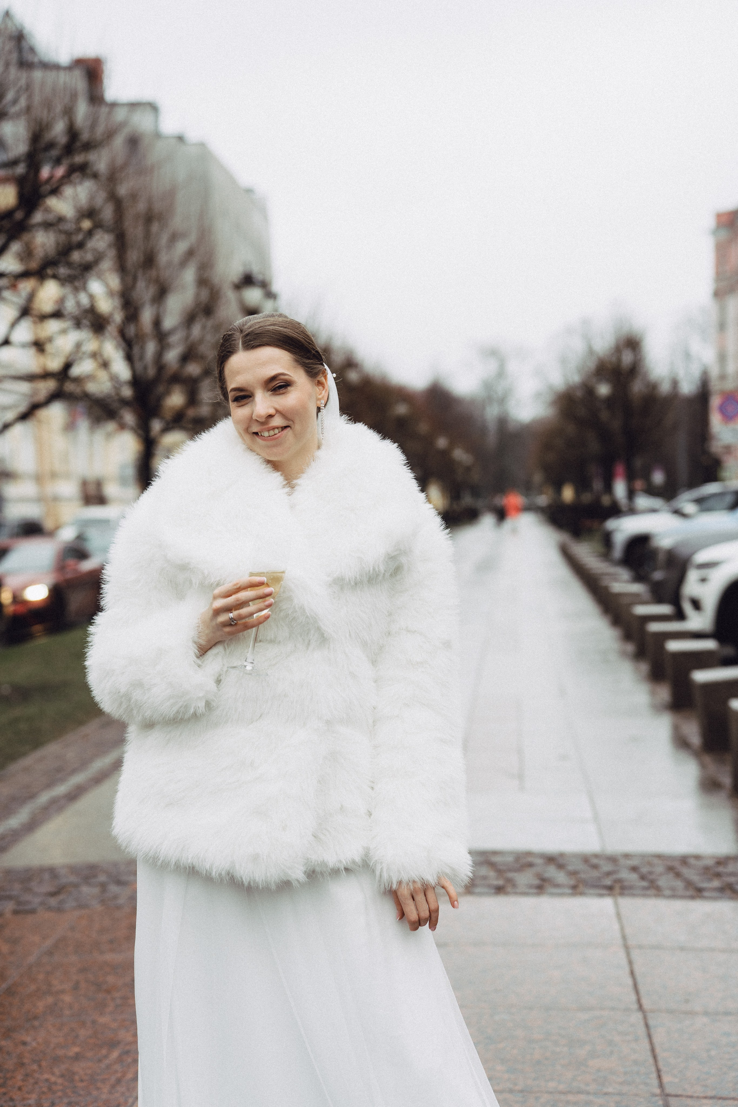 СВАДЕБНАЯ СЬЕМКА ВО ВТОРОМ ДВОРЦЕ (ДЕКАБРЬ) ТАКЖЕ СЬЕМКА В СТУДИИ НА ЧЕРНЫШЕВСКОЙ. Профессиональный фотограф, Санкт-Петербург — Виктория Богомолова