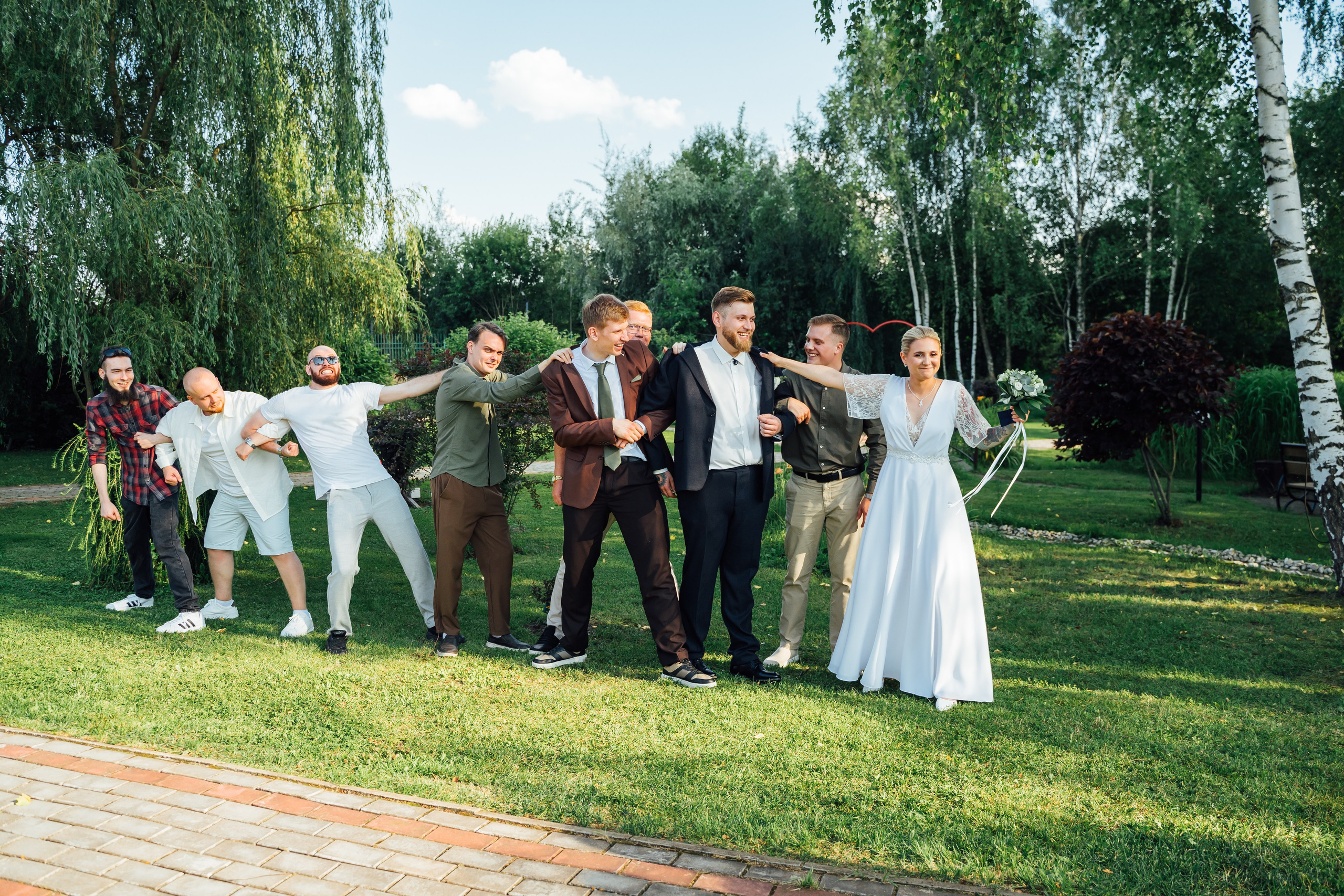 Дмитрий и Елизавета — свадебный день 25.07.2025. Свадебный фотограф в Коломне, Воскресенске, Егорьевске Владимир Петров