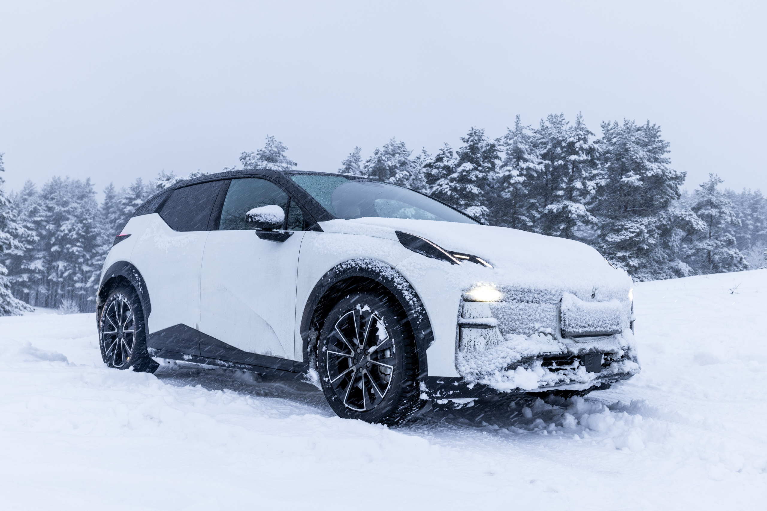 Зимние покатушки. Автомобильная фотография в Санкт-Петербурге