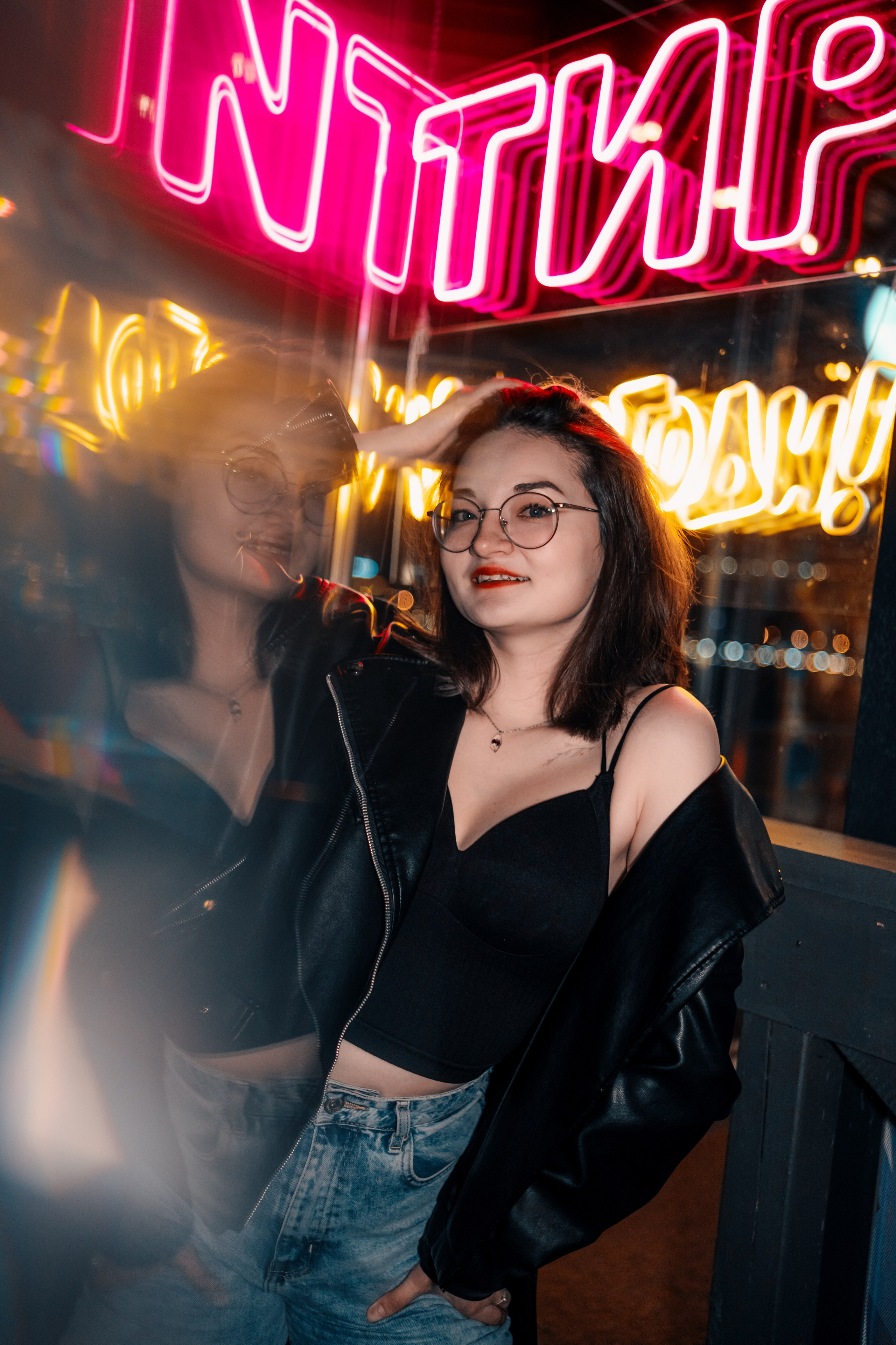 Юля | Палитра неоновых огней. Felixtones