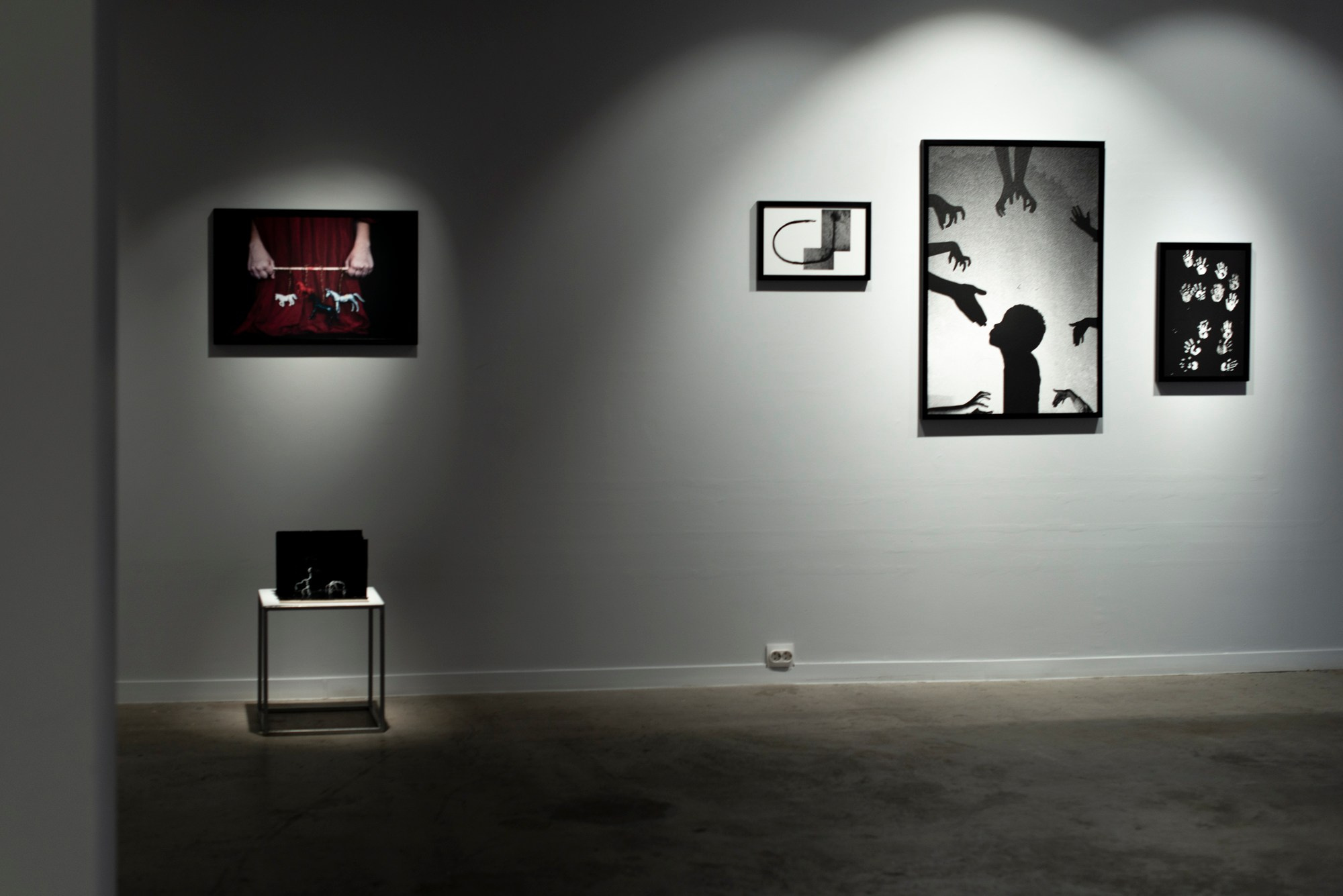 Die, freeze, rise! Pennlab gallery 2024. Main