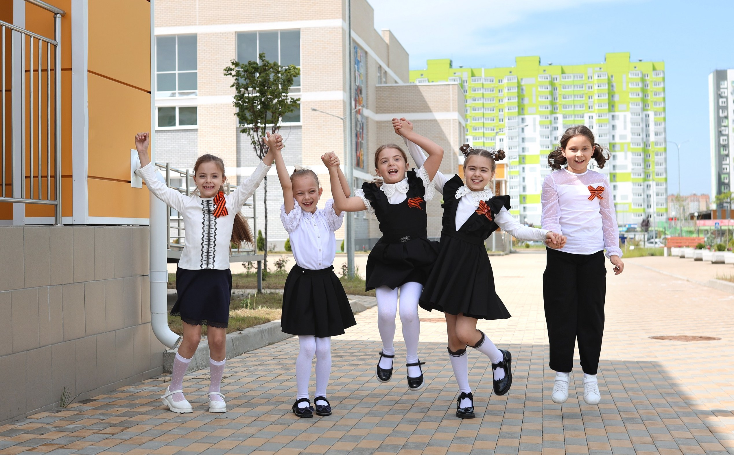 Выпускные альбомы Краснодар школьный фотограф. Семейный и школьный фотограф в Краснодаре Юлия Избенко. Выпускные альбомы Краснодар