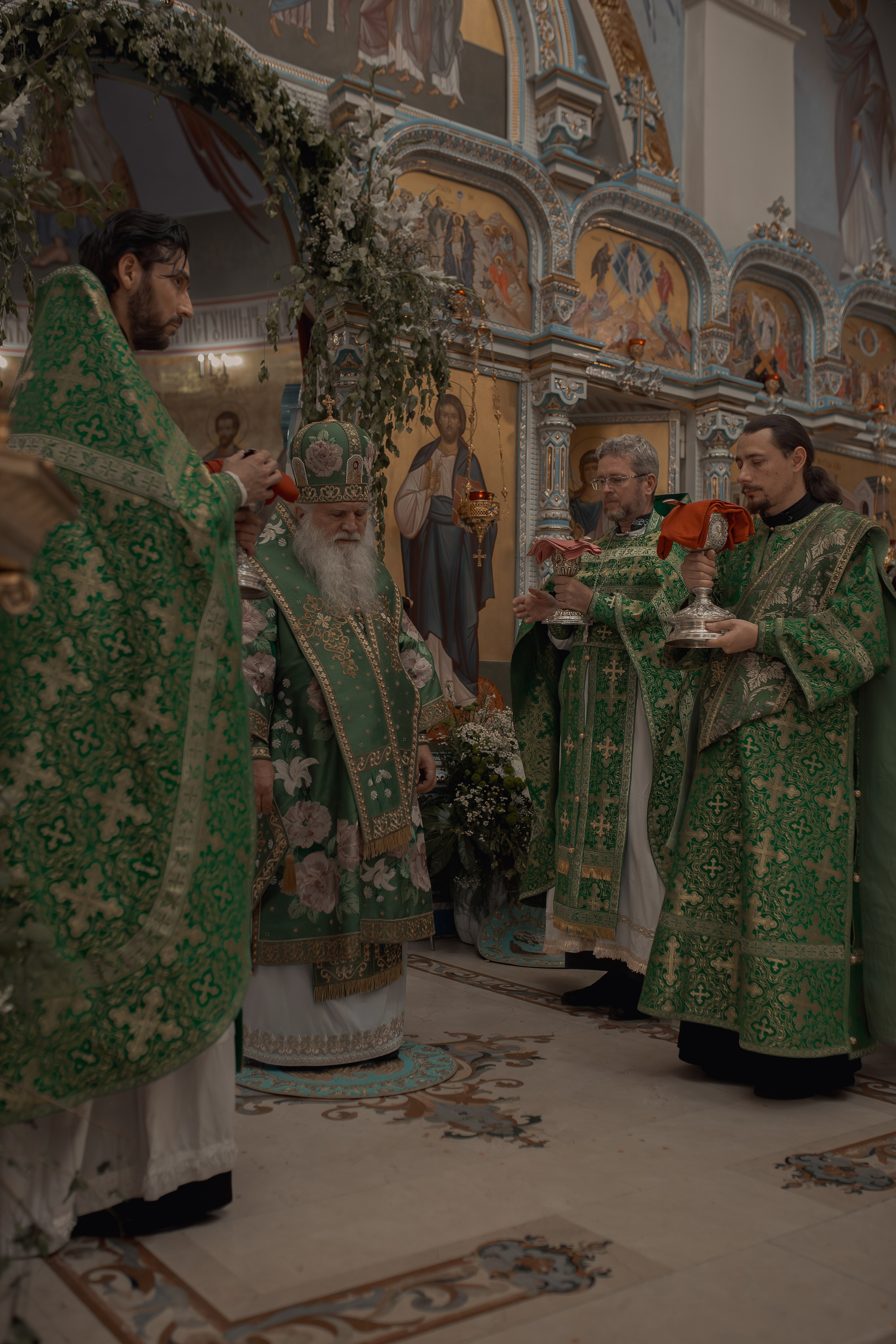 Крещение Валерии. Фотограф на Крещение и Венчание в Ташкенте