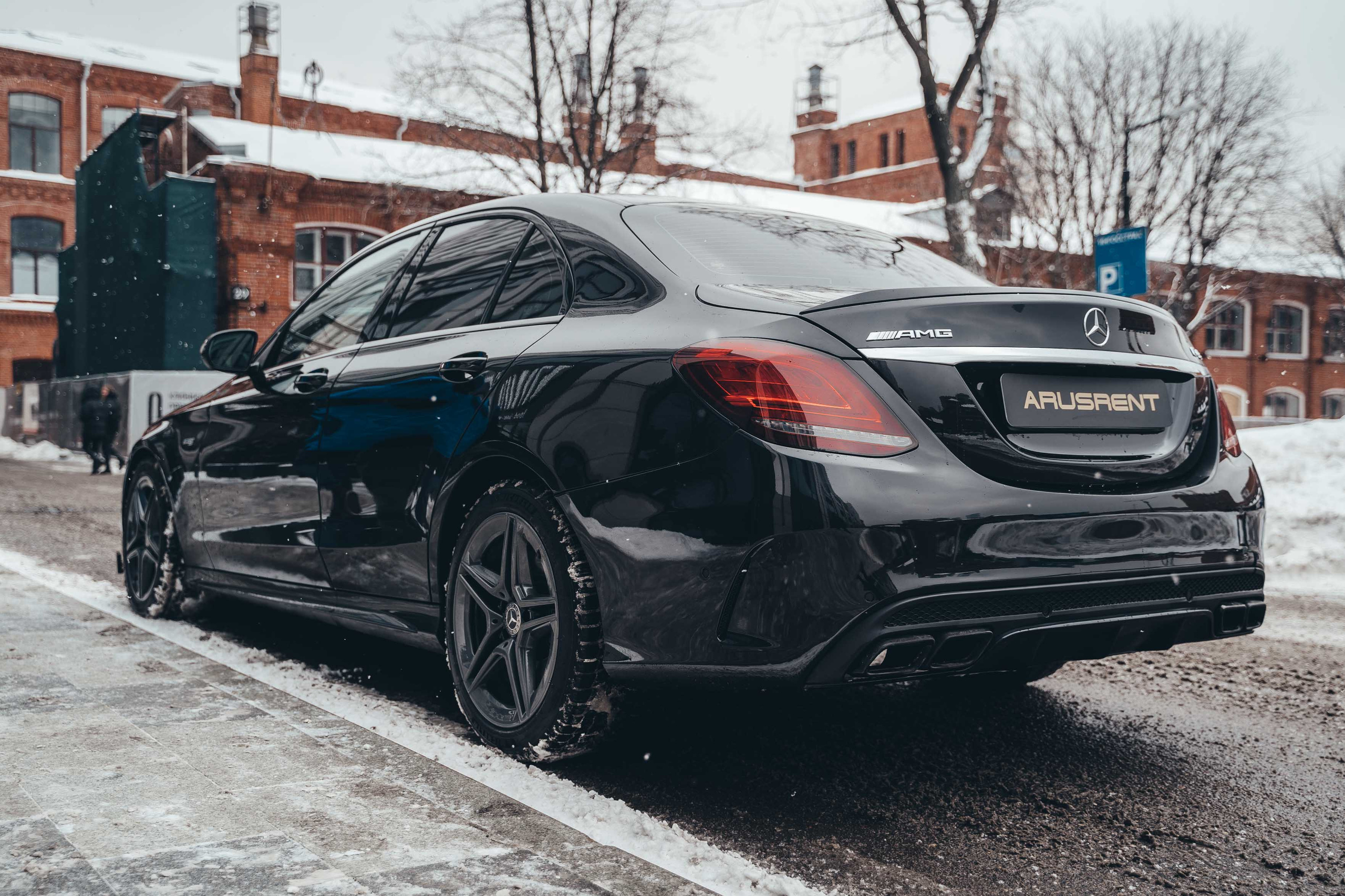 CAR. Универсальный фотограф в Москве Михаил Королёв