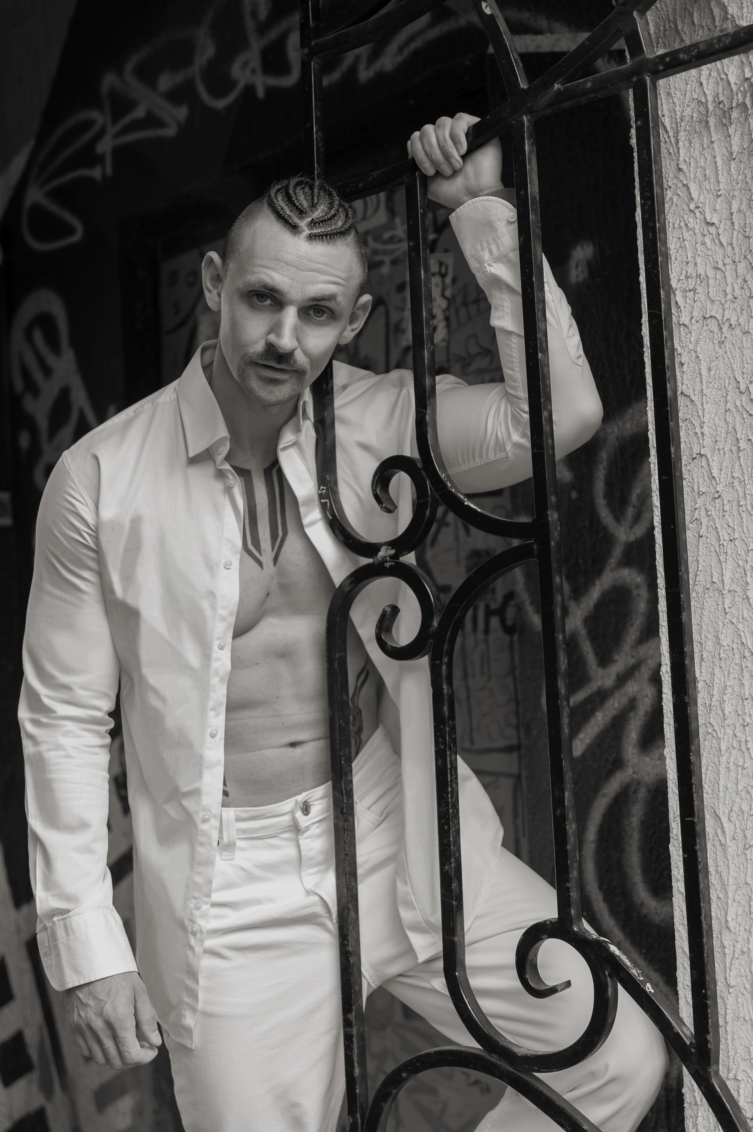 Павел. Мужской портрет, женский портрет, смелые образы (Минск, Беларусь)