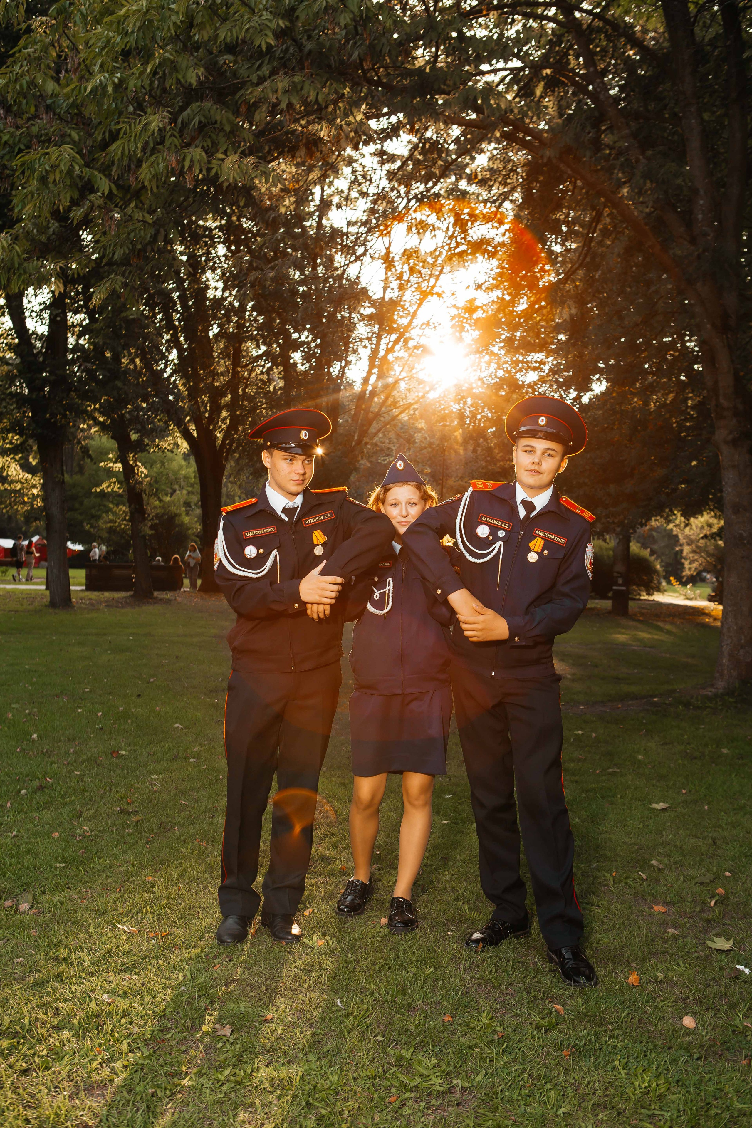 КАДЕТСКИЕ КЛАССЫ. LiveBook39 — студия выпускных альбомов Светланы Микишаниной в Калининграде