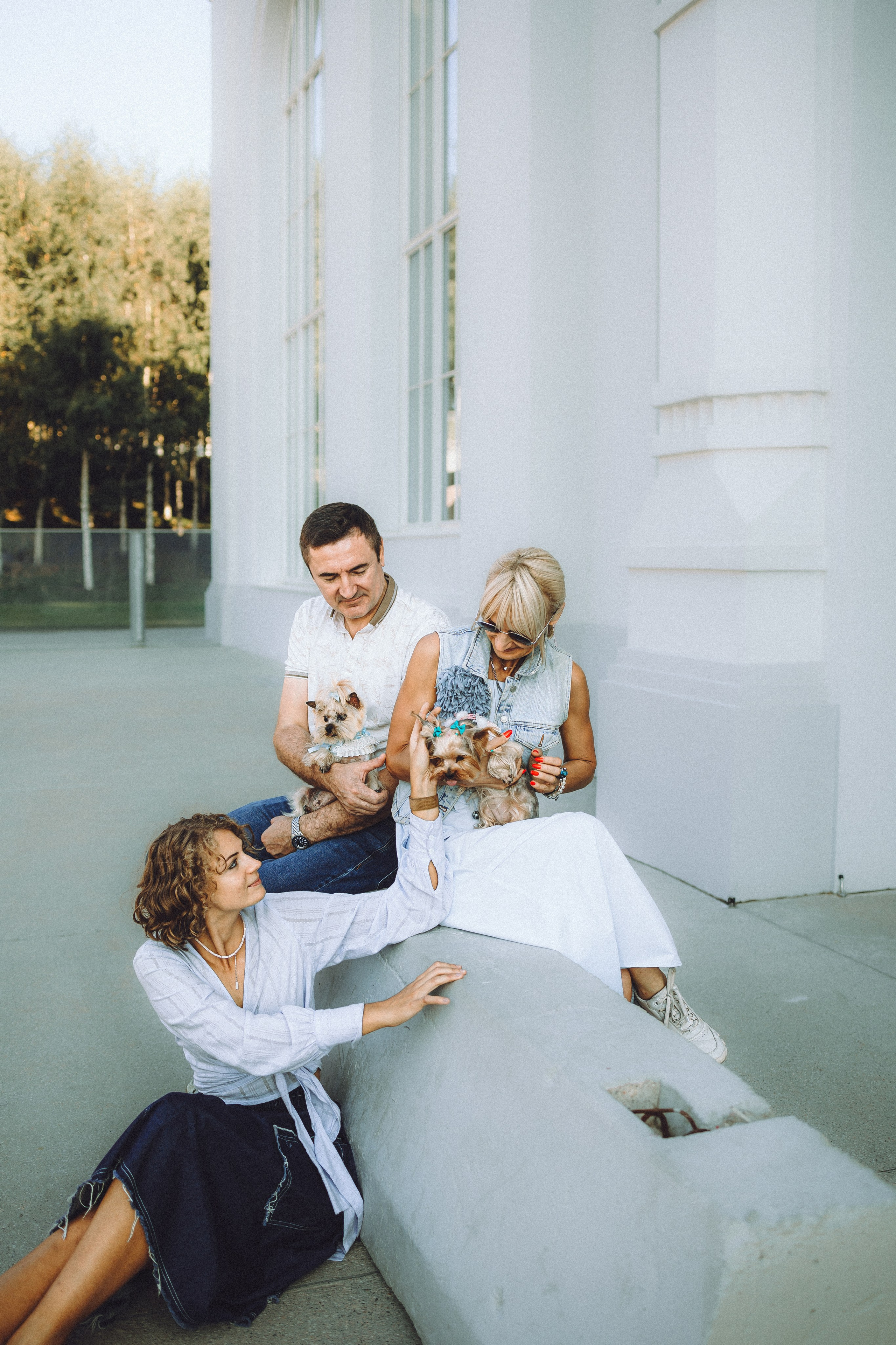 Дженни, Оливия и их семья