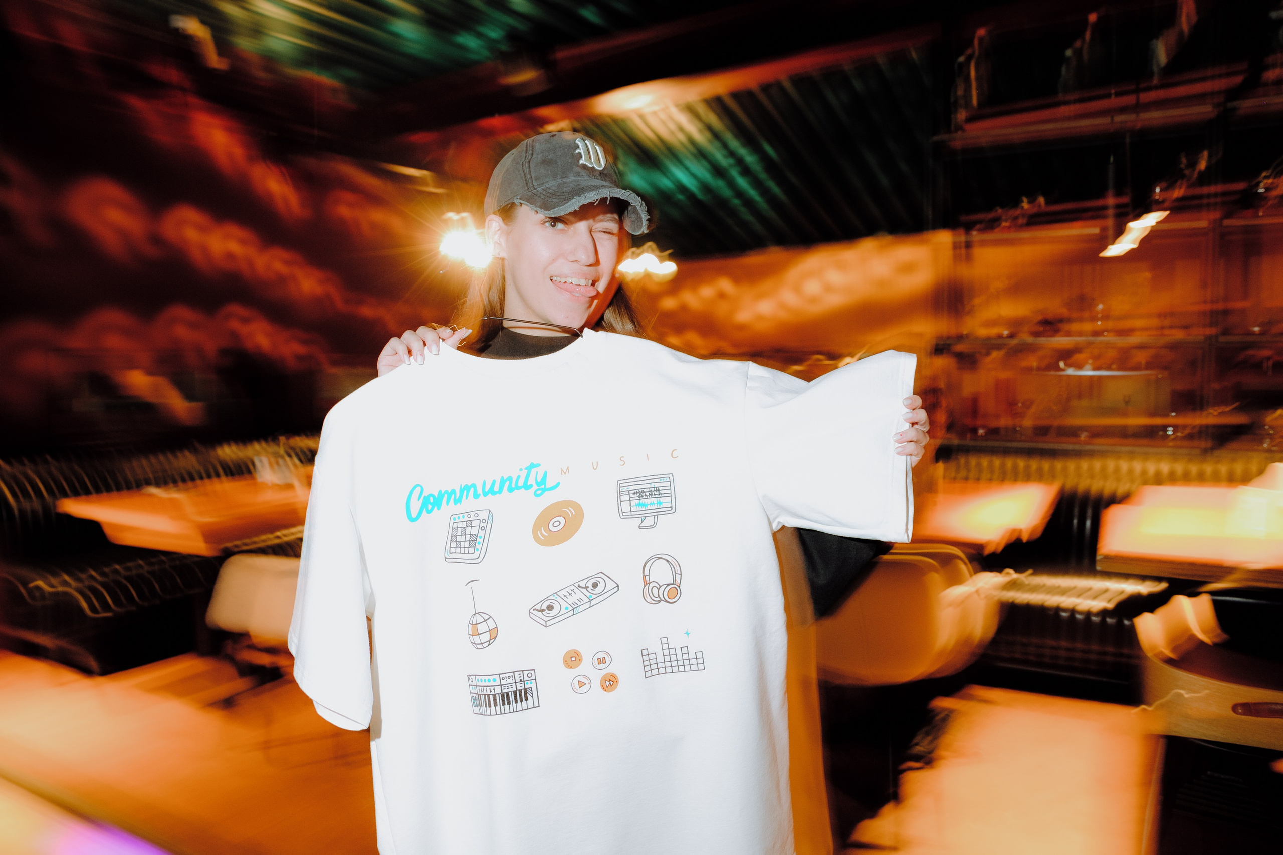 Презентация мерча Community music. Фотограф Аникеева Алина, Рязань/Москва