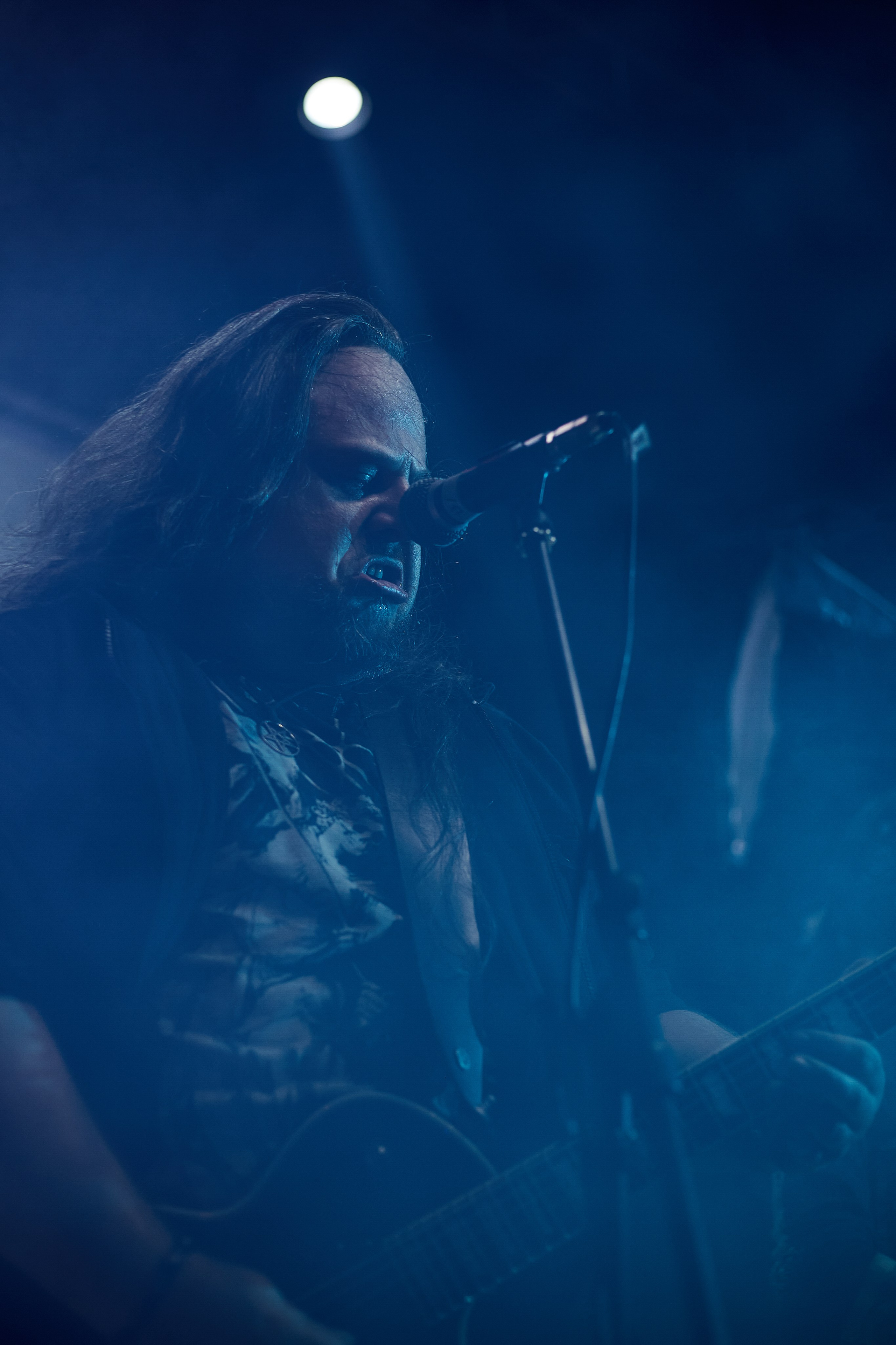 2023-11-03. Abysslooker