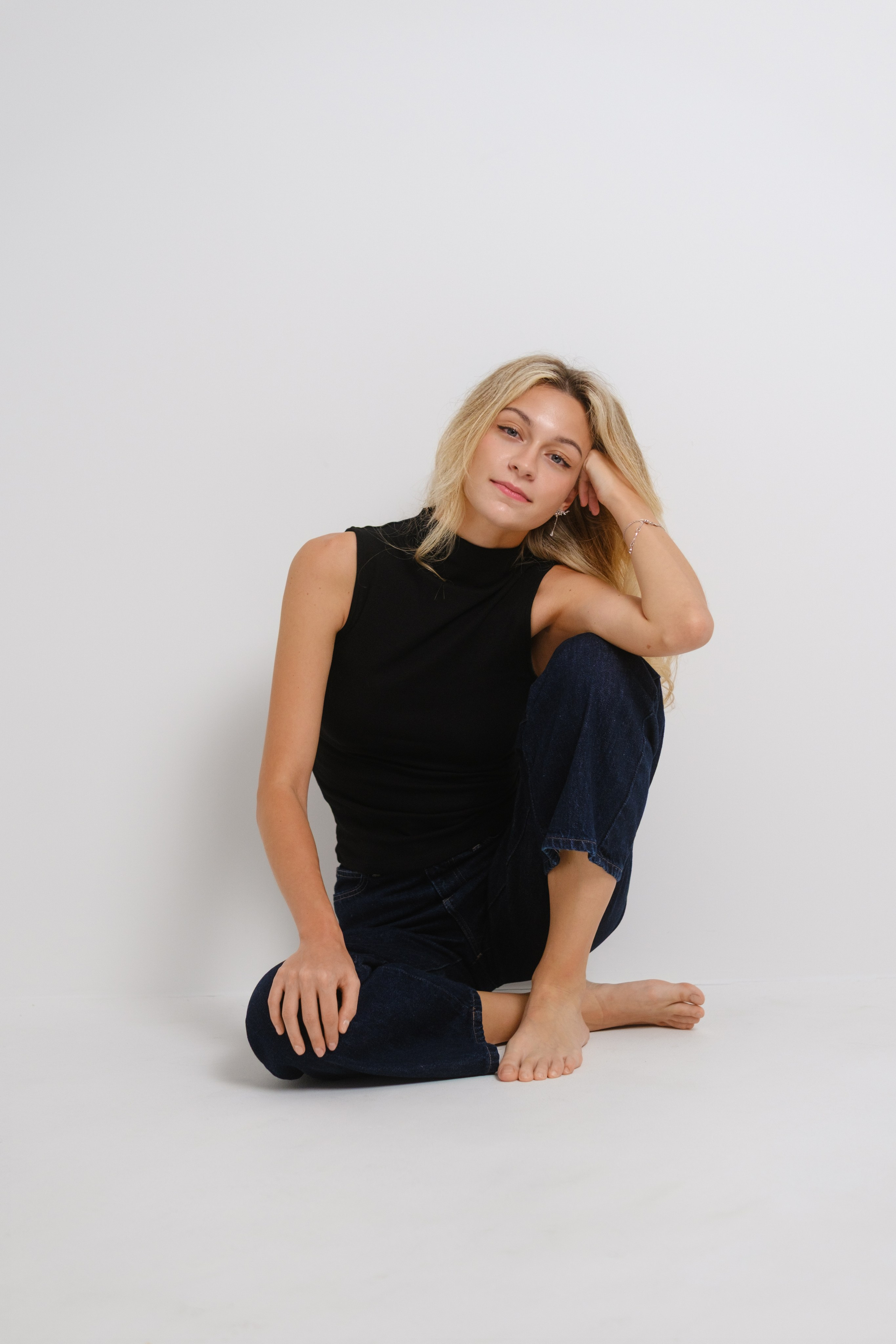 Valerie for Model Comp Card. Photographer | Retoucher