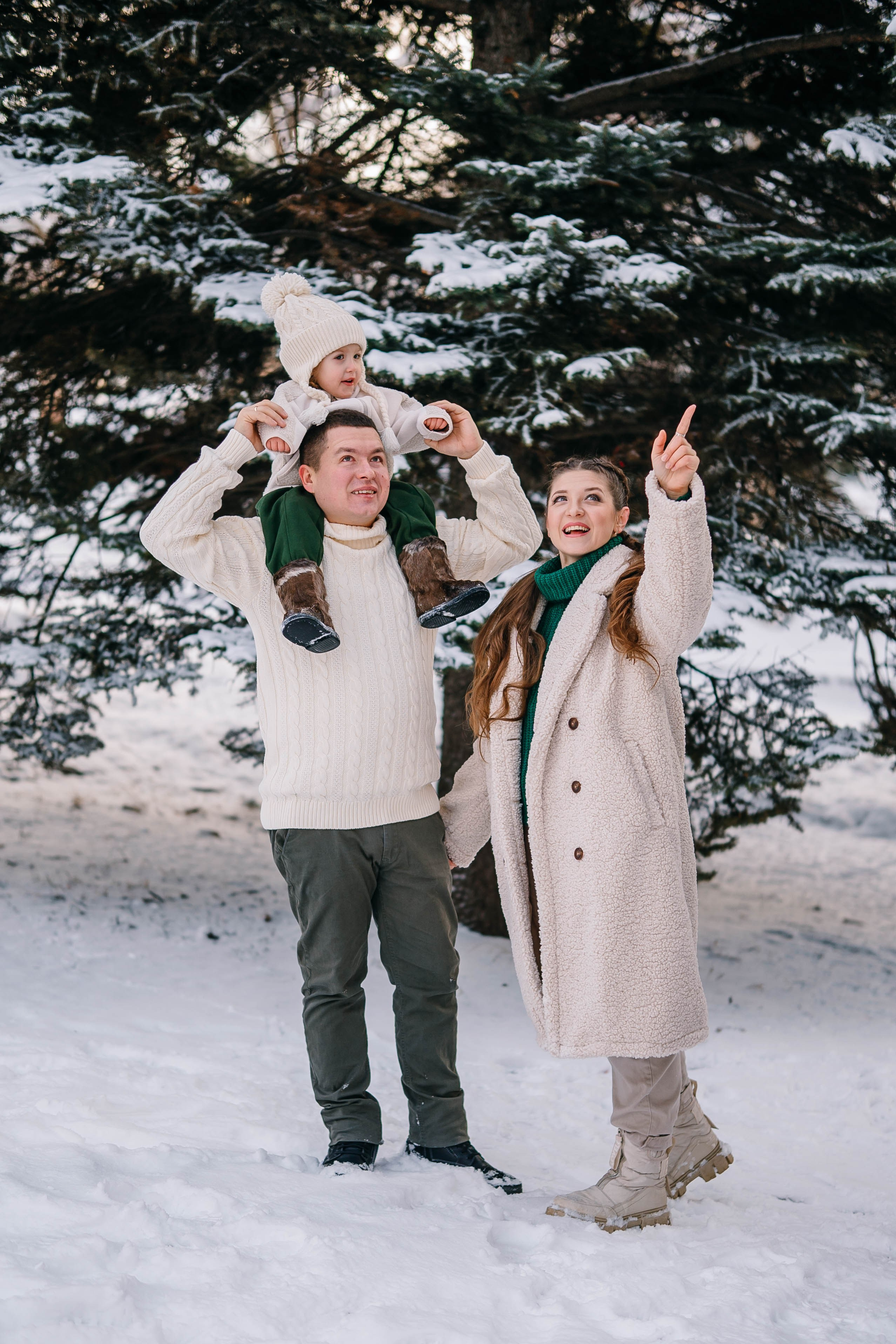 Зимняя сказка в Сосновом лесу. Фотограф Сергей Логинов