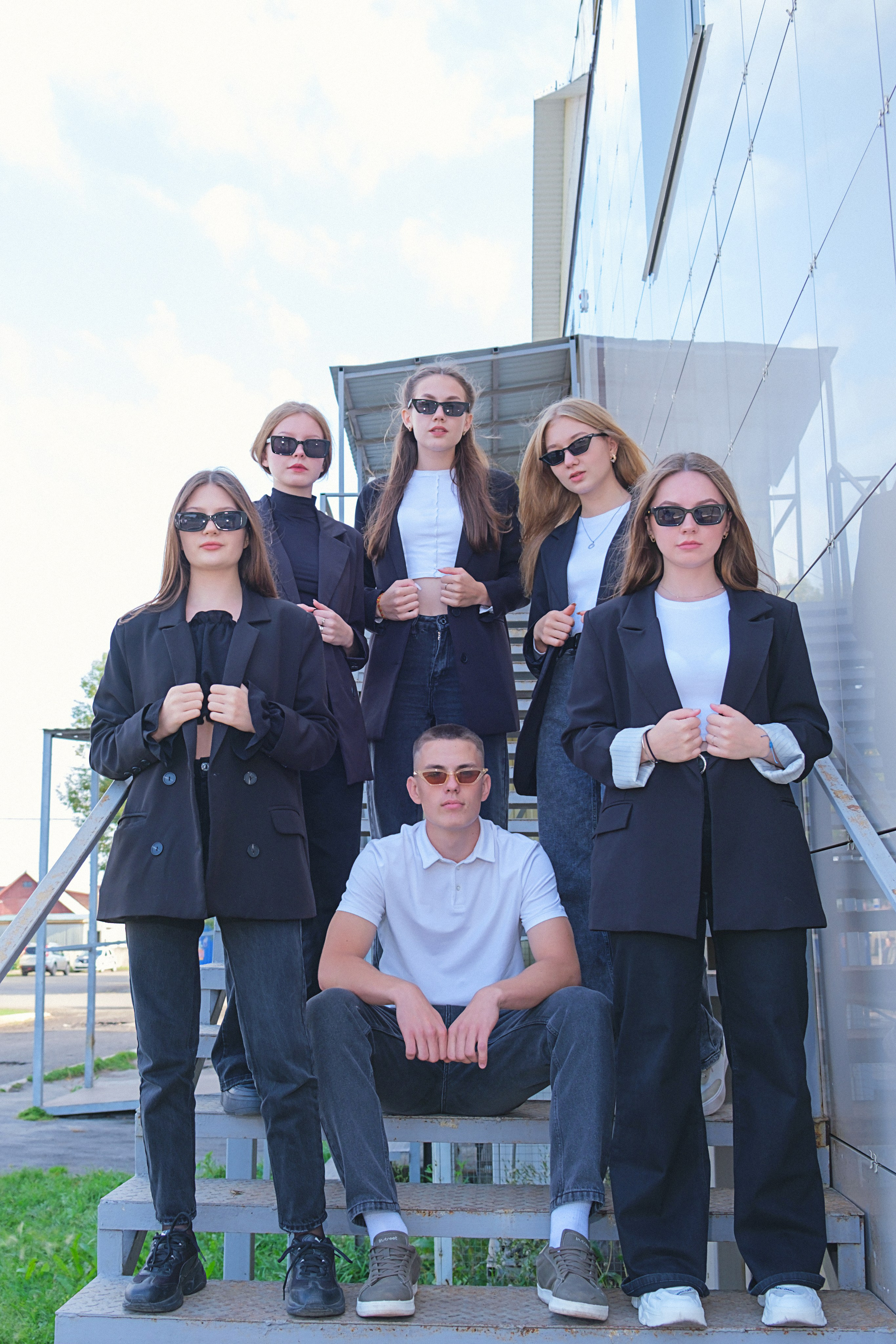 Выпускной альбом 2024. Фотограф и видеограф в Омск/Москва Сащенко Лера