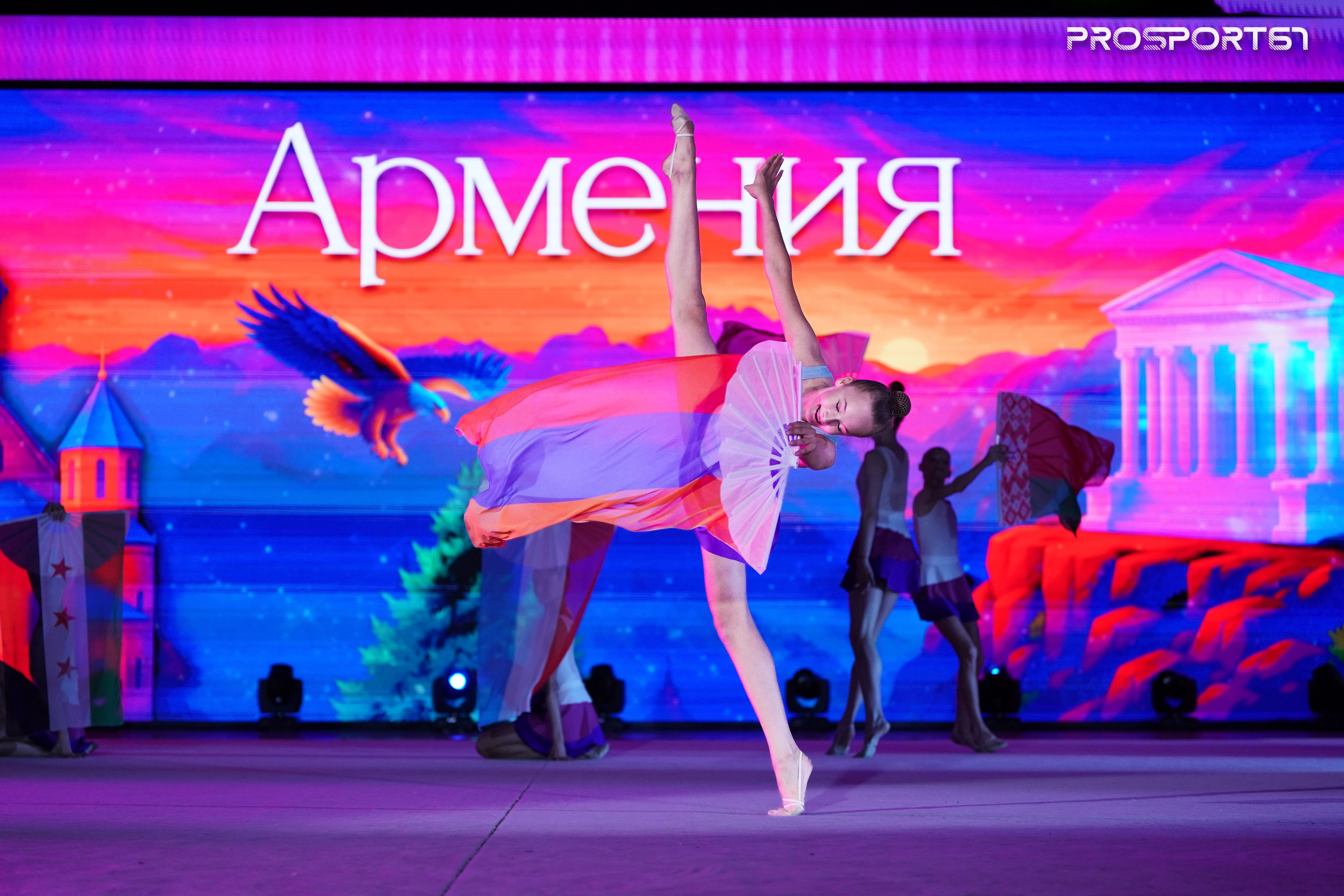 Закрытие. Хрустальная роза 2025 г.Минск. Спортивный фотограф Олег Медведев | prosport67 | Смоленск