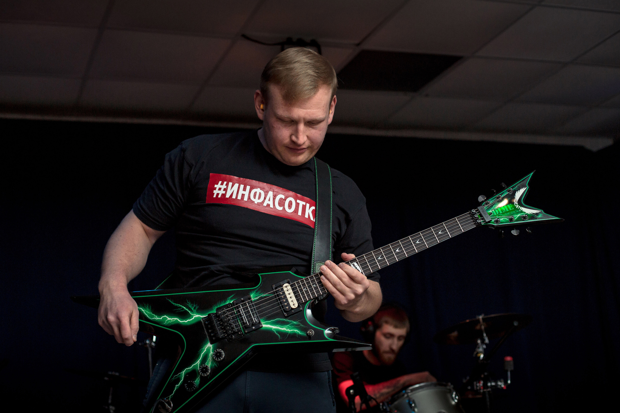 ИНФАСОТКА + Tom Wear. Концертный фотограф Наталья Сорокина