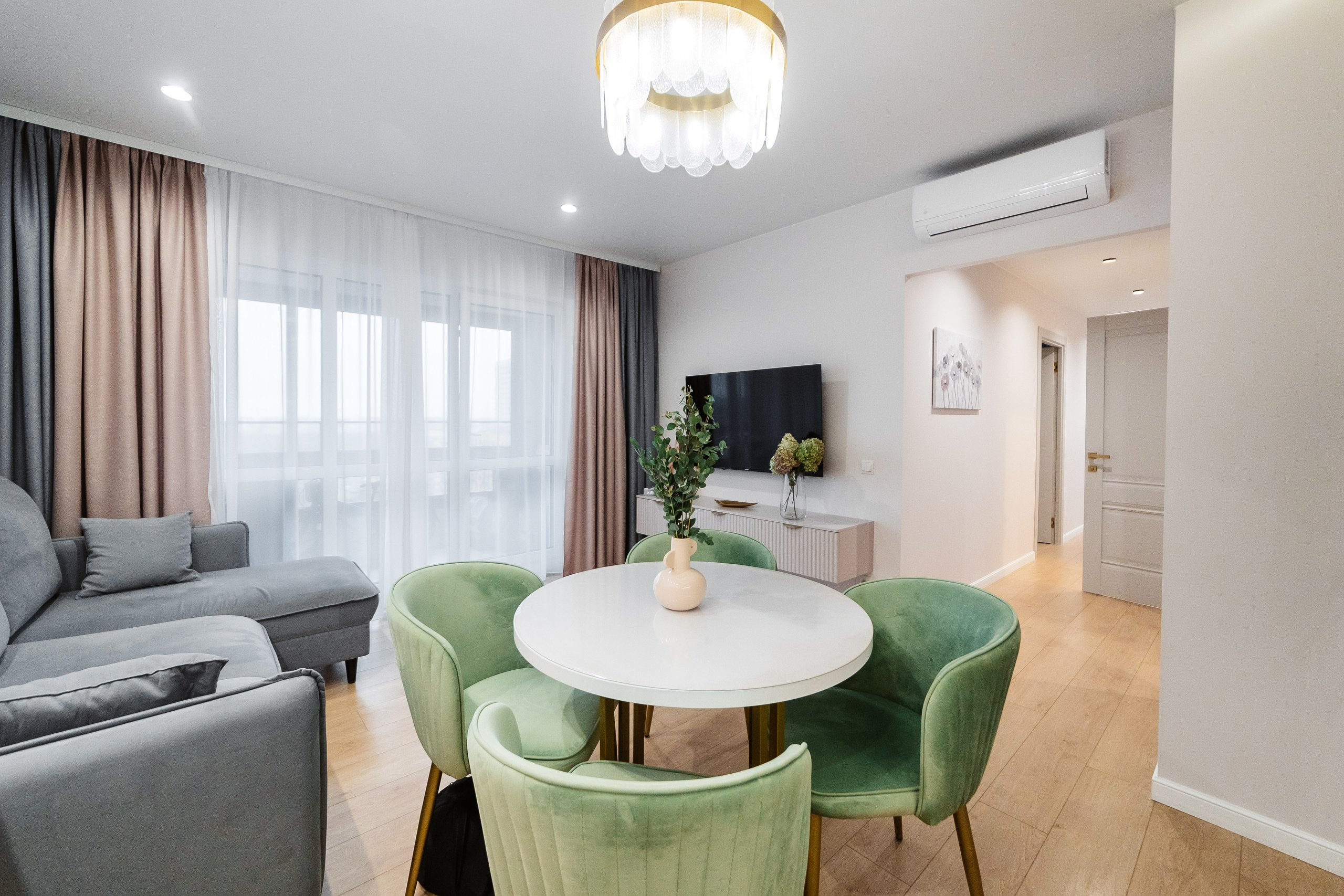 Пр. Орлово-Денисовский. Дизайн интерьера квартир домов и общественных помещений, семейная студия Татьяна и Александр Бродюк в Санкт-Петербурге