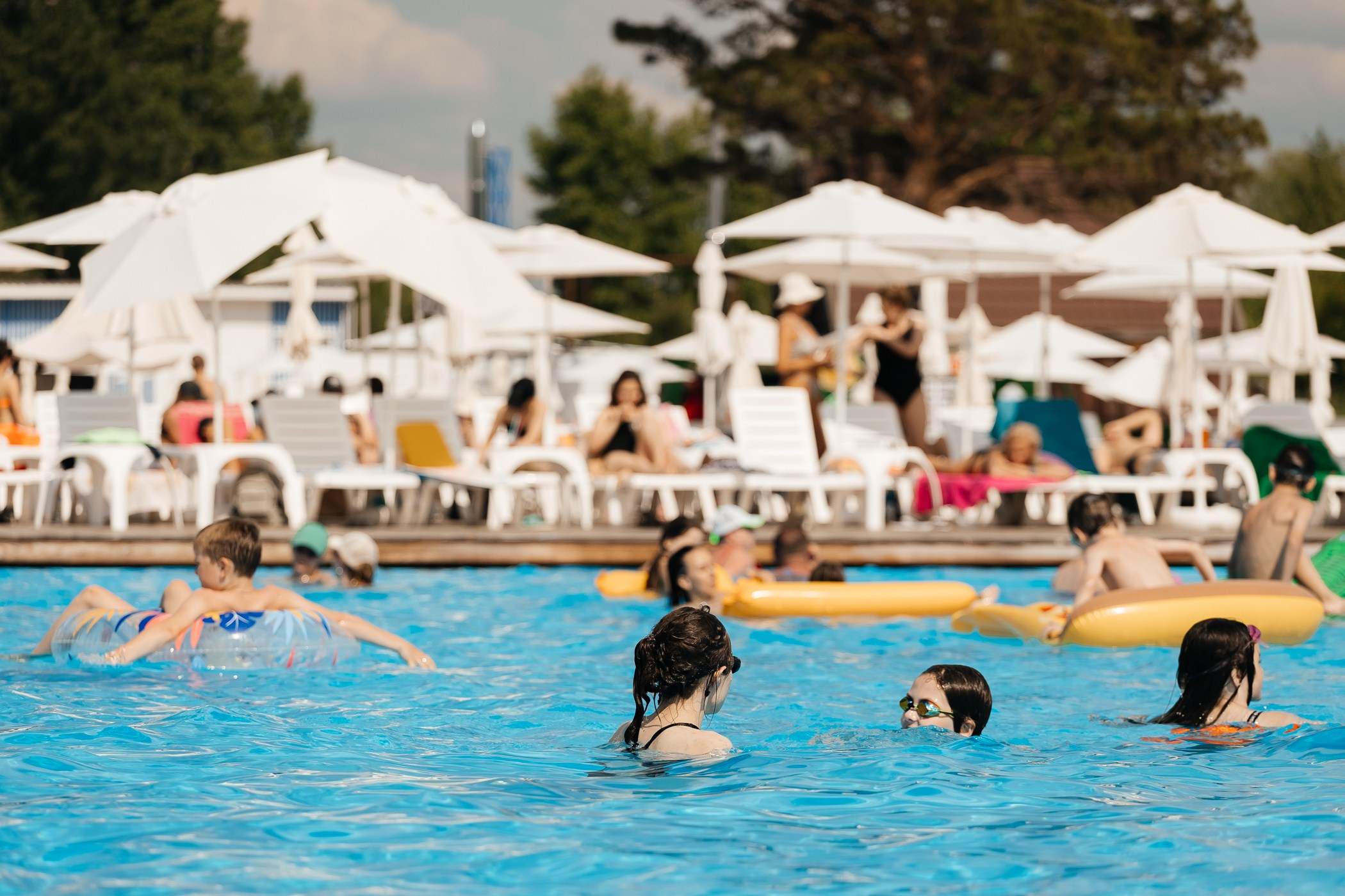 Бассейн на Красном. Фотограф Кемерово | Сергей