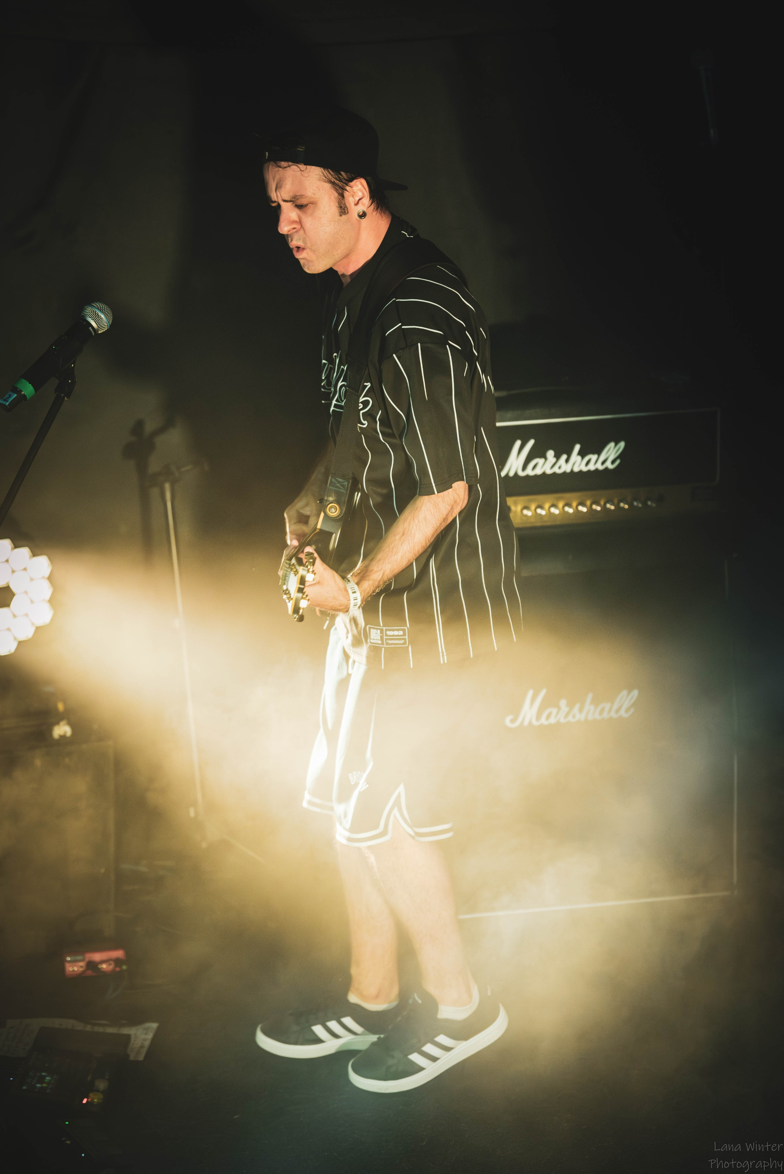 7000$ (29 июня 2025 года, Москва, клуб Урбан). Фотограф Светлана Блинова, Москва и Московская область