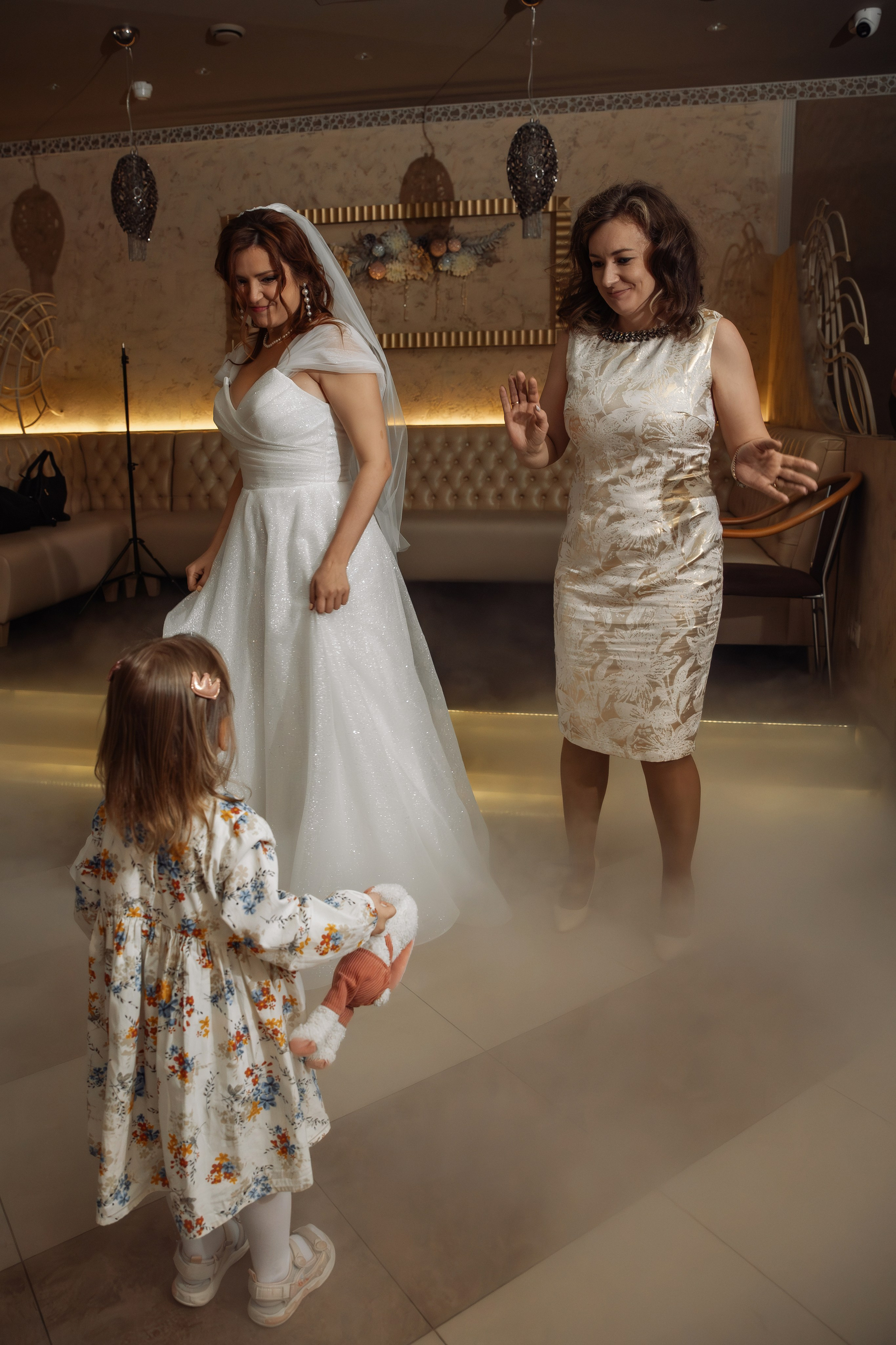 Репортаж Свадебного банкета Юлии и Романа. Семейный и женский фотограф в Москве Надежда Воробьева