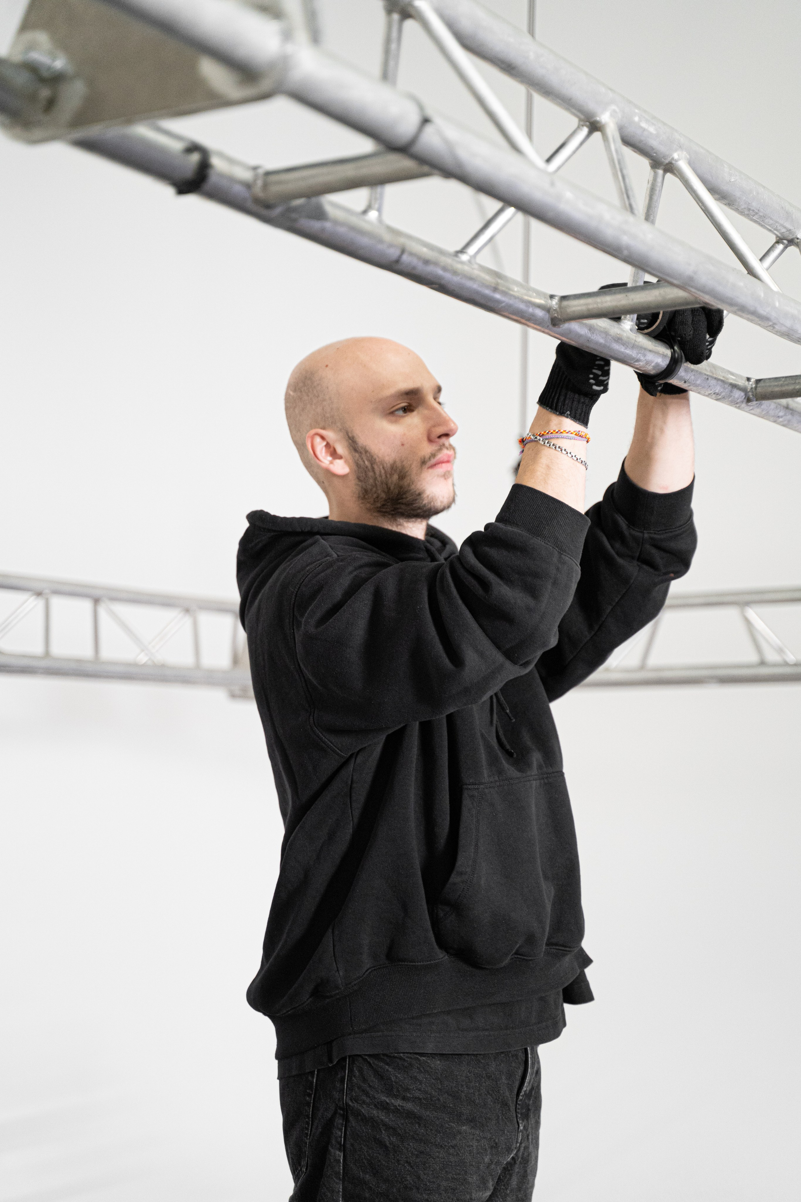 Клип Дмитрия Маликова. Krasnopoliophoto