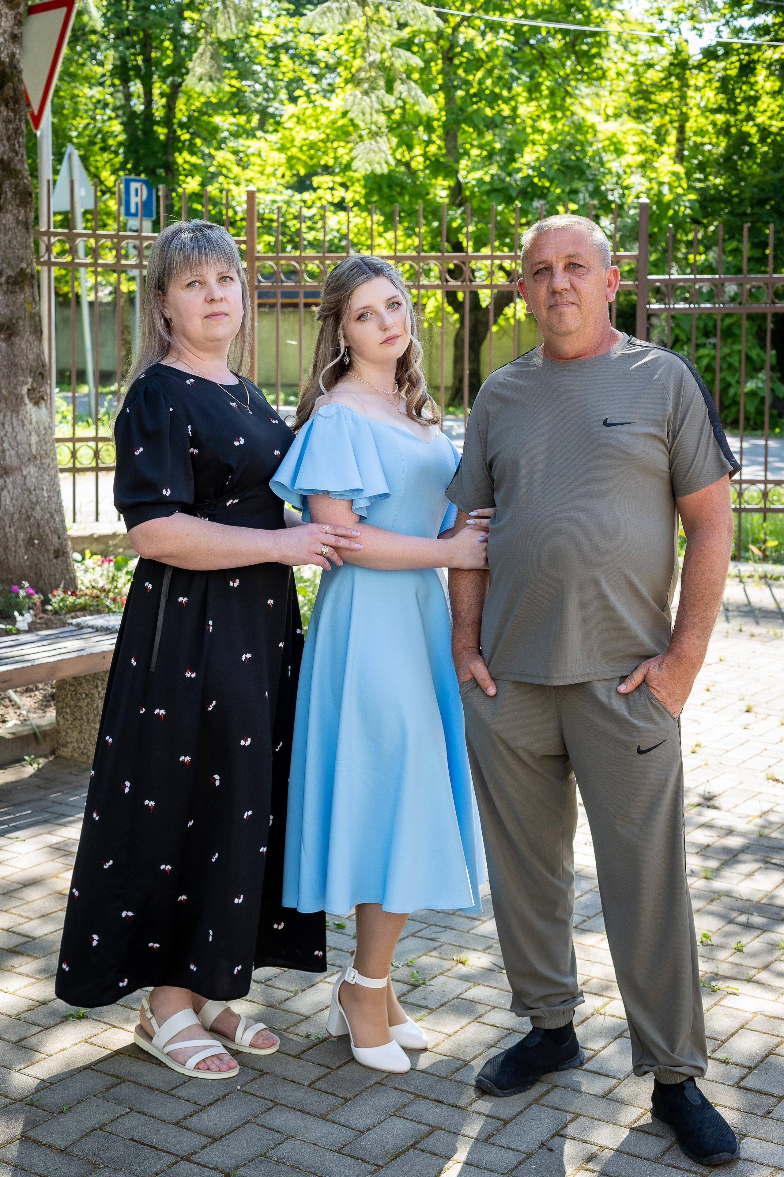 Вручение аттестата 2025. Выпускные альбомы Майкоп, Краснодар Елена Золотарева