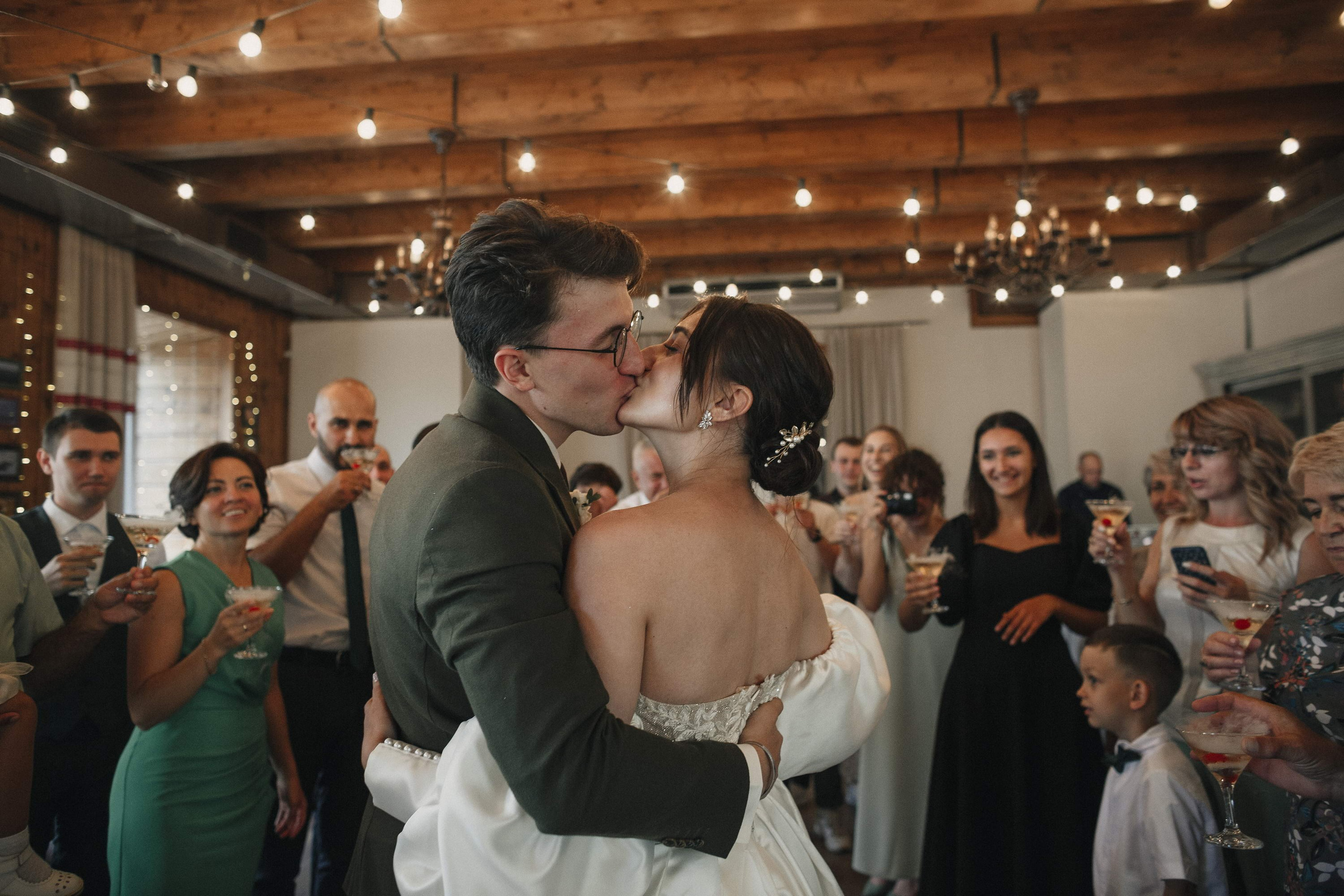 Свадебный банкет. Свадебный фотограф Игорь Брундасов 8PHOTO на свадьбу венчание загс СПб