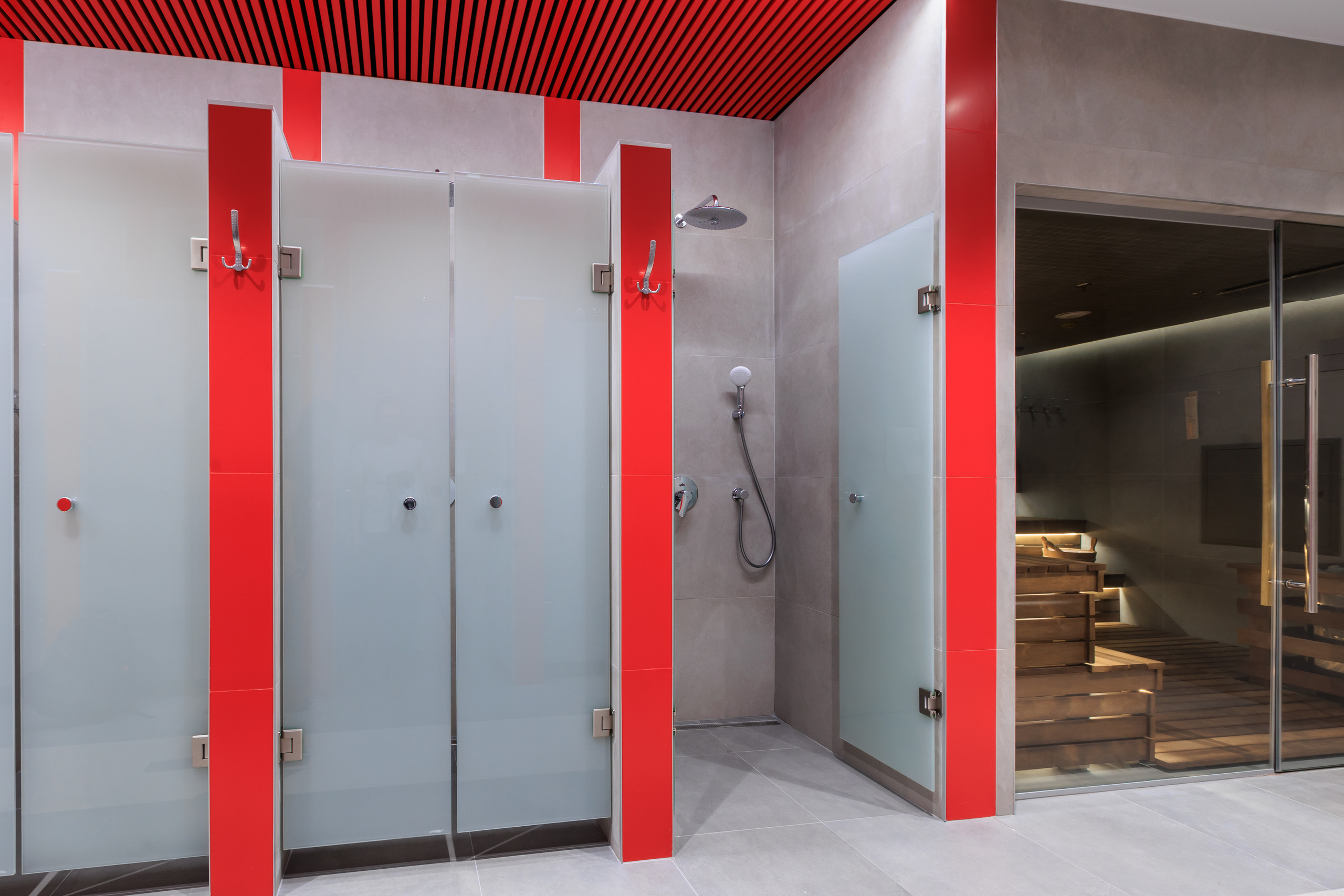 Фотограф для интерьерной съемки фитнес-клуба World Class Нагорный. Контент для бизнеса в Екатеринбурге Полдень Медиа