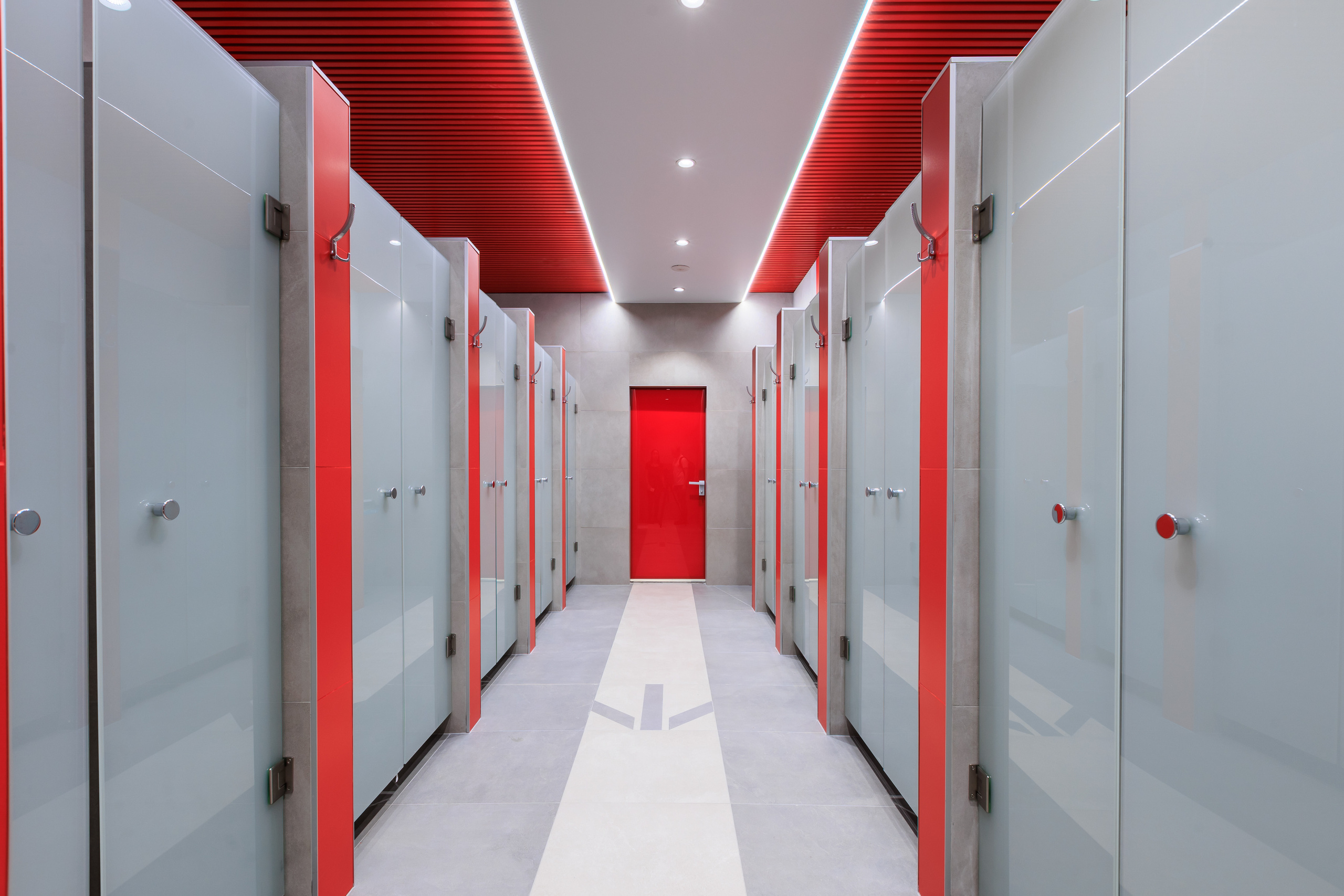 Фотограф для интерьерной съемки фитнес-клуба World Class Нагорный. Контент для бизнеса в Екатеринбурге Полдень Медиа